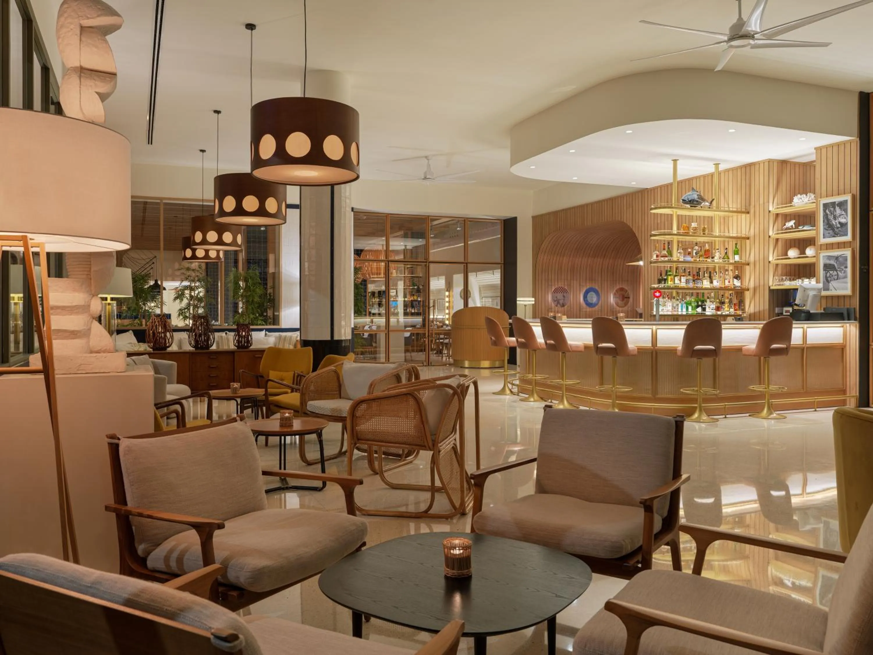 Lounge or bar in H10 Porto Poniente 4* Sup