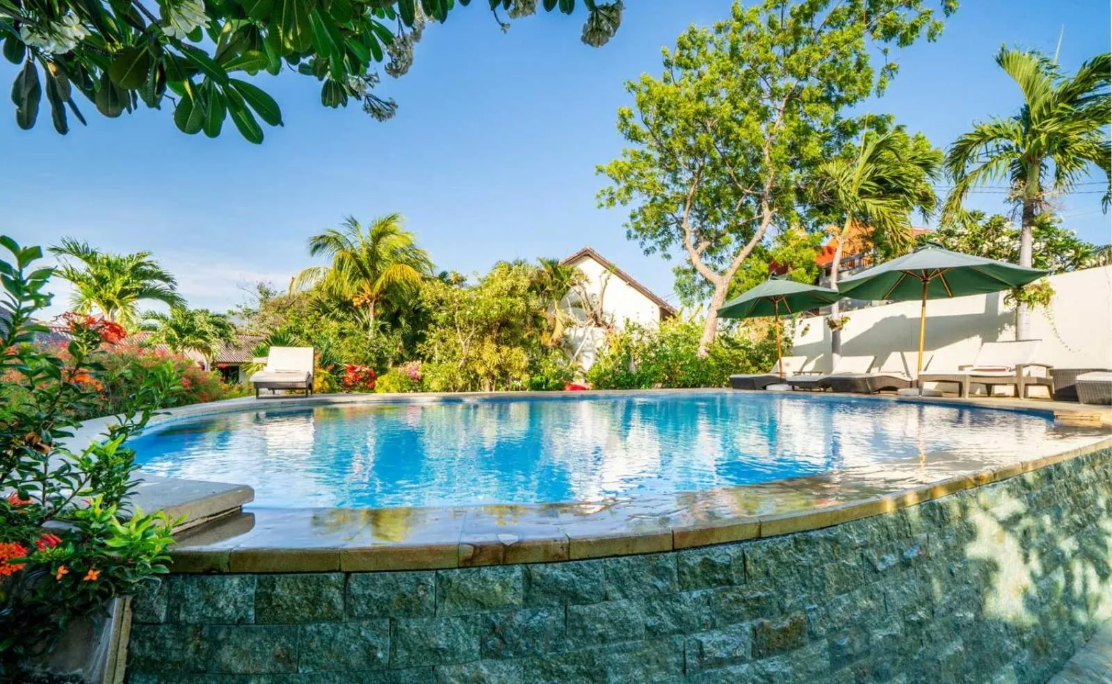 Ocean Sun Dive Resort