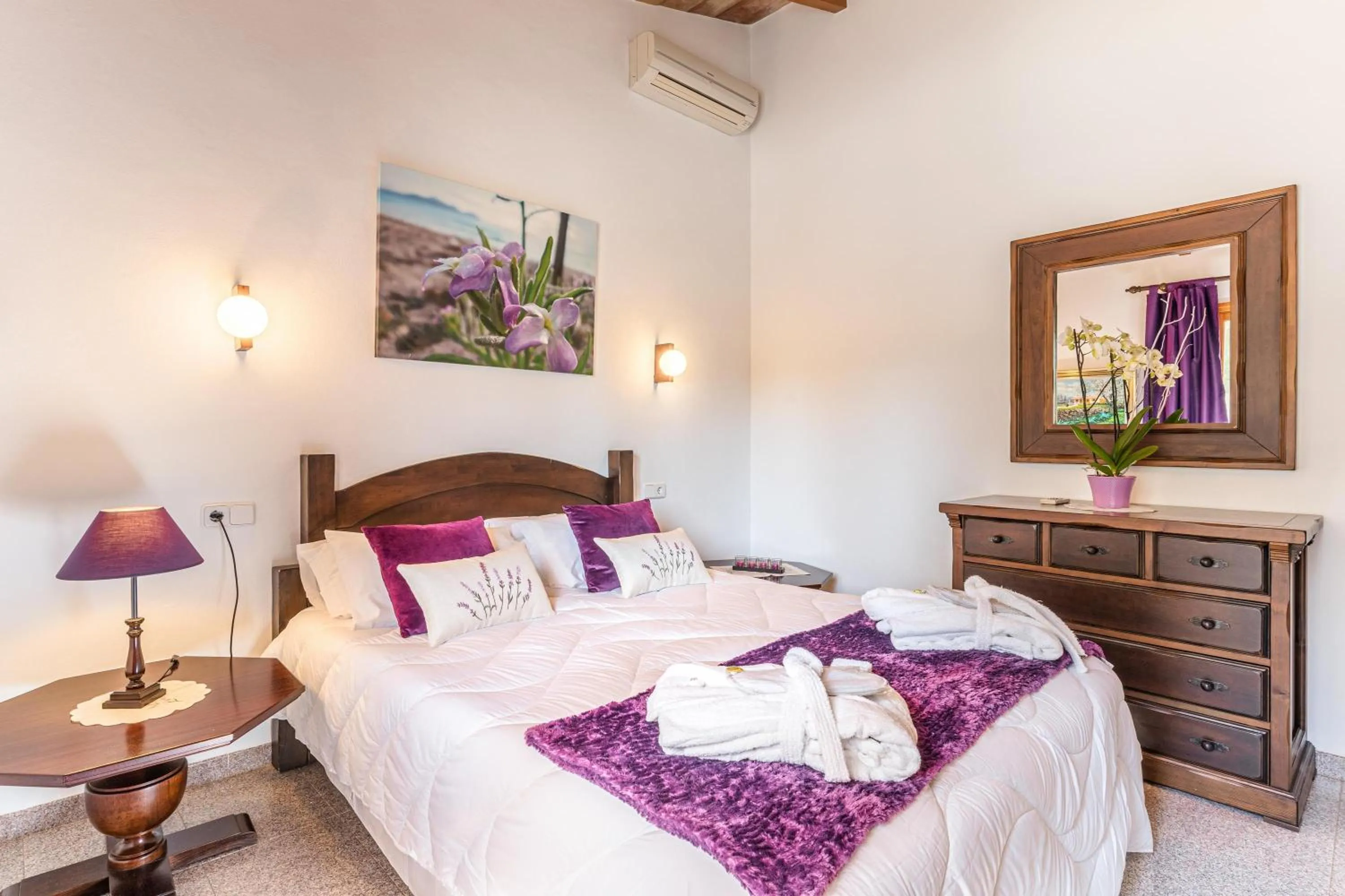 Bedroom, Bed in Son Mulet