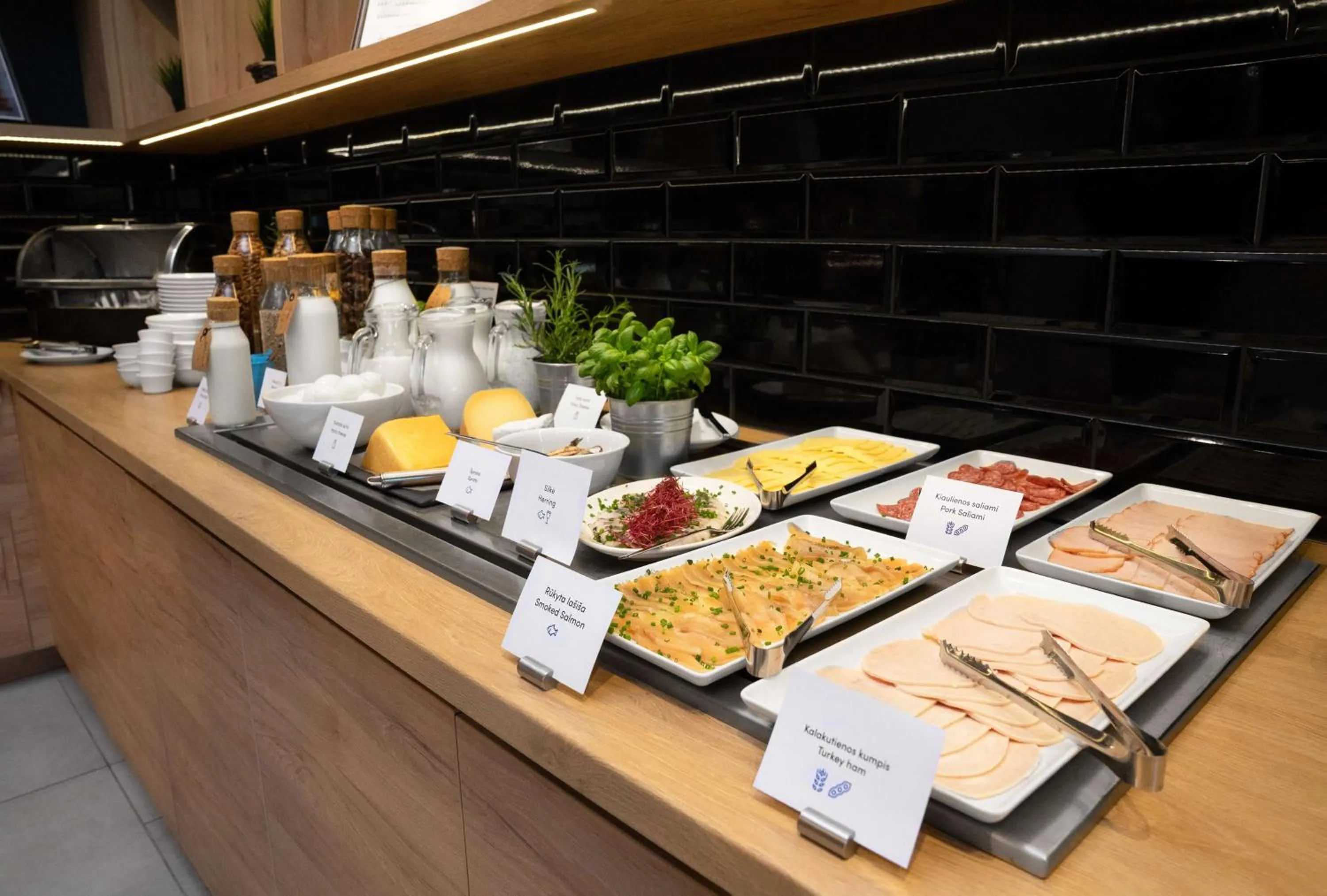 Food and drinks in Park Inn by Radisson Vilnius Airport Hotel & Conference Centre