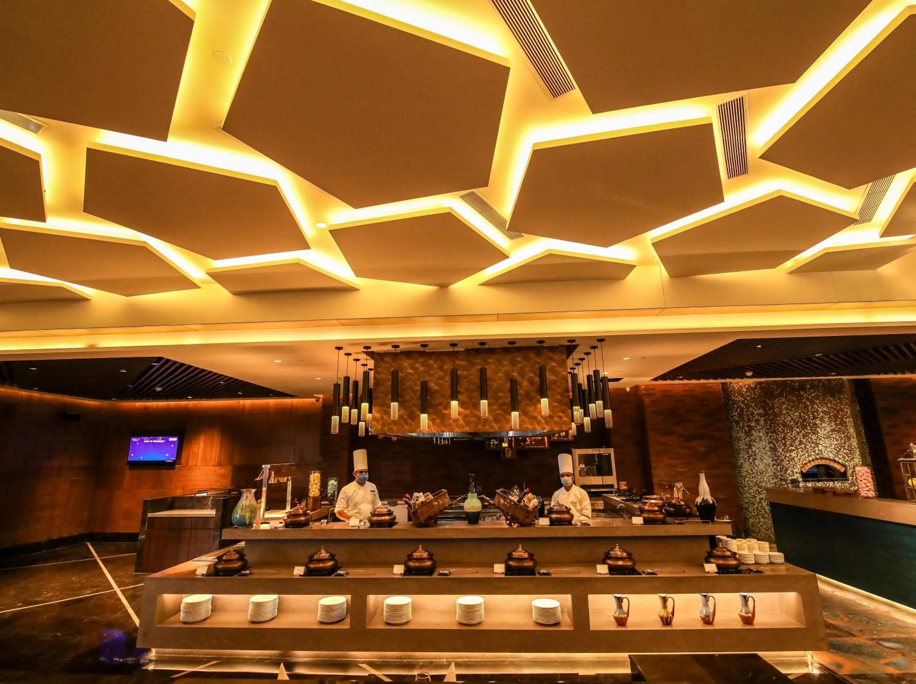 Restaurant/places to eat in Radisson Blu Towers Kaushambi Delhi NCR