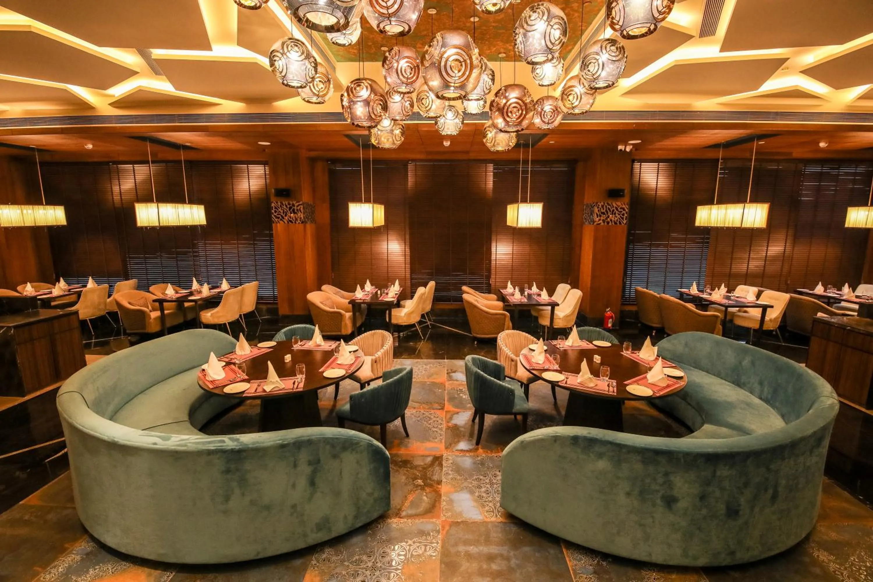 Staff in Radisson Blu Towers Kaushambi Delhi NCR