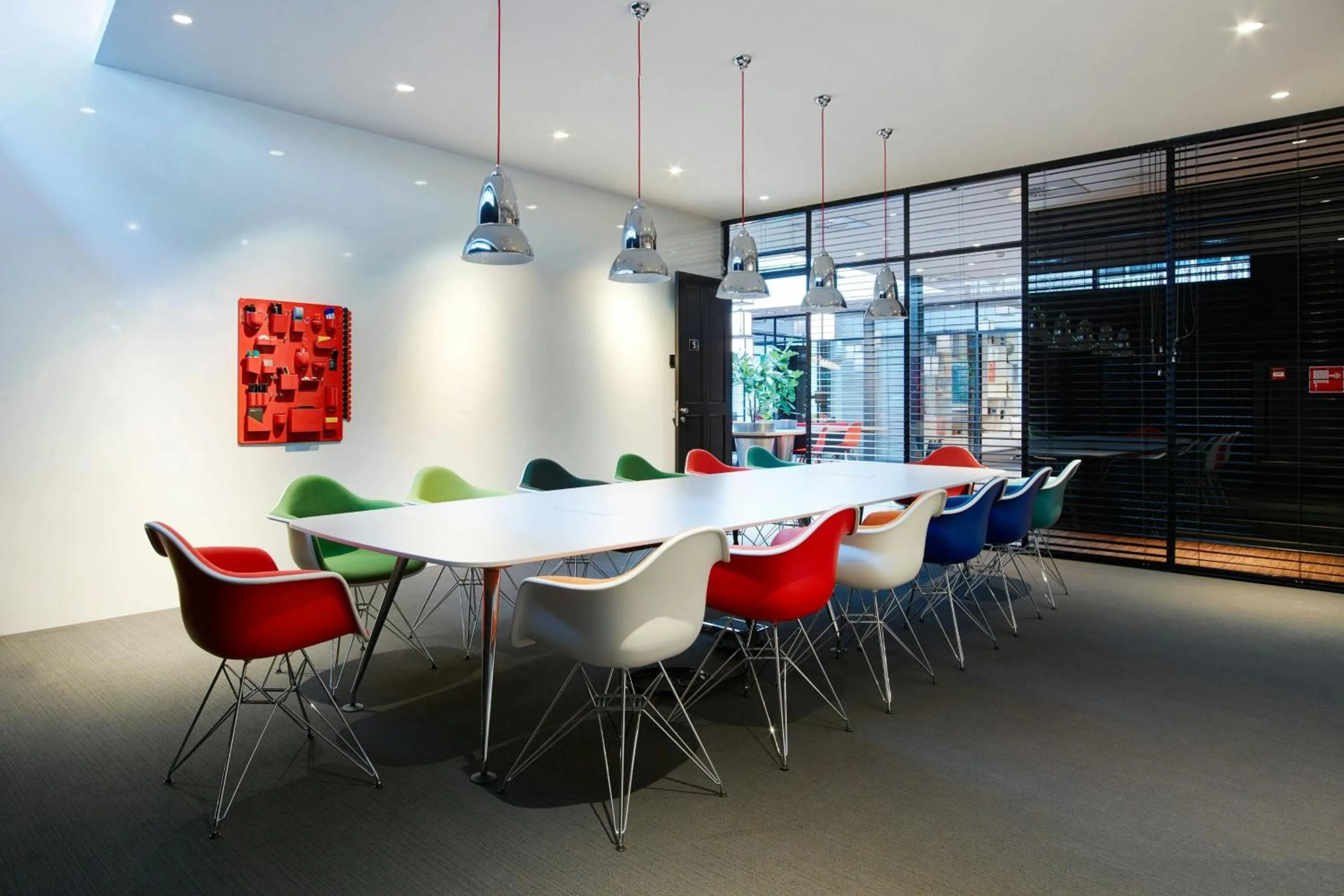 Meeting/conference room in citizenM Rotterdam