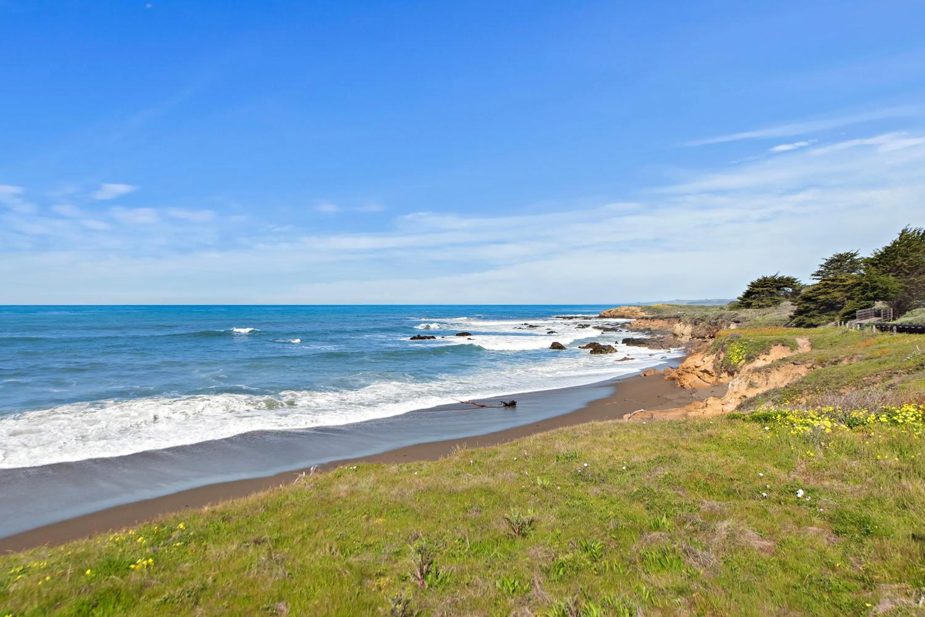 Beach in The Morgan San Simeon - Cambria by Hearst Castle