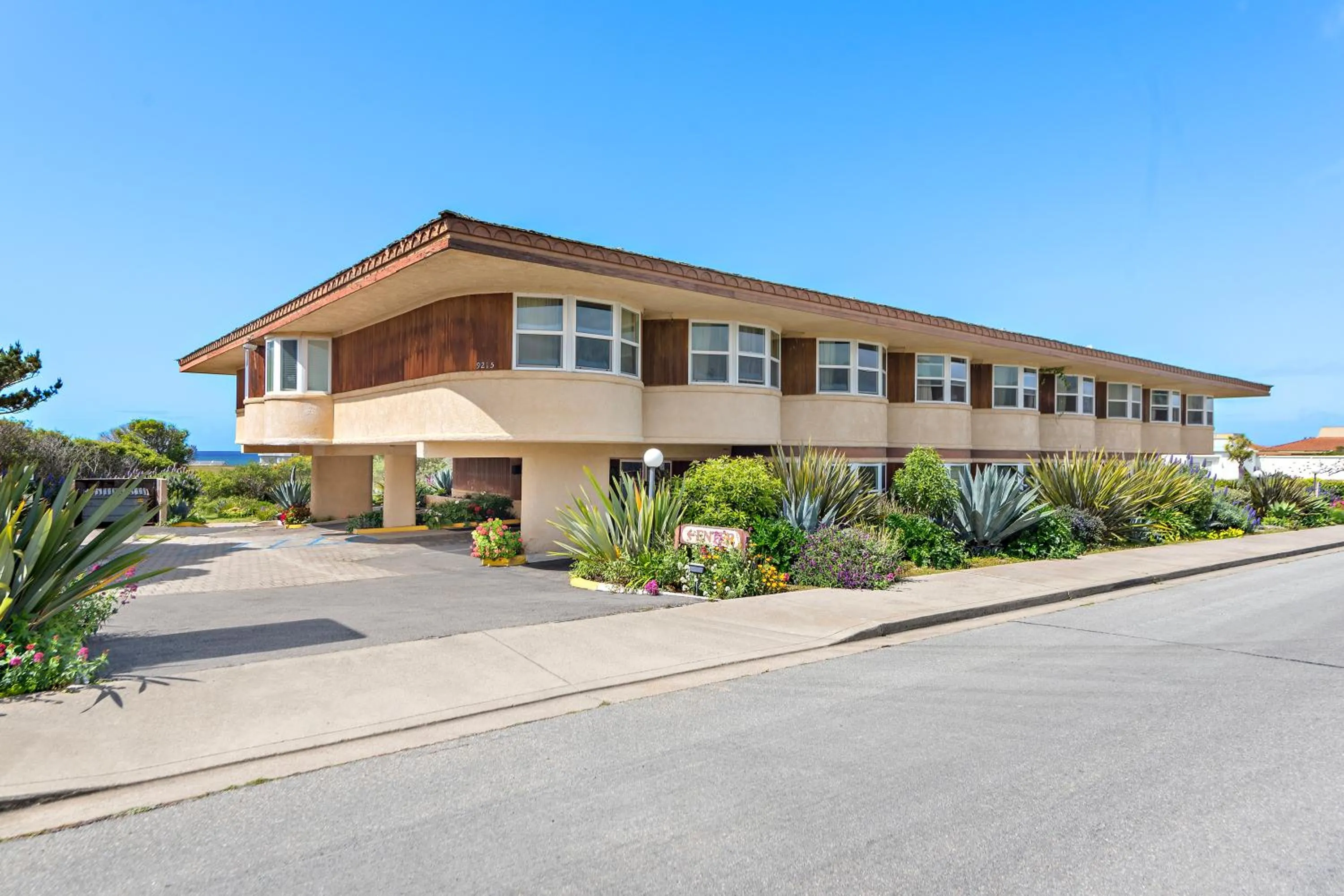 Property building in The Morgan San Simeon - Cambria by Hearst Castle