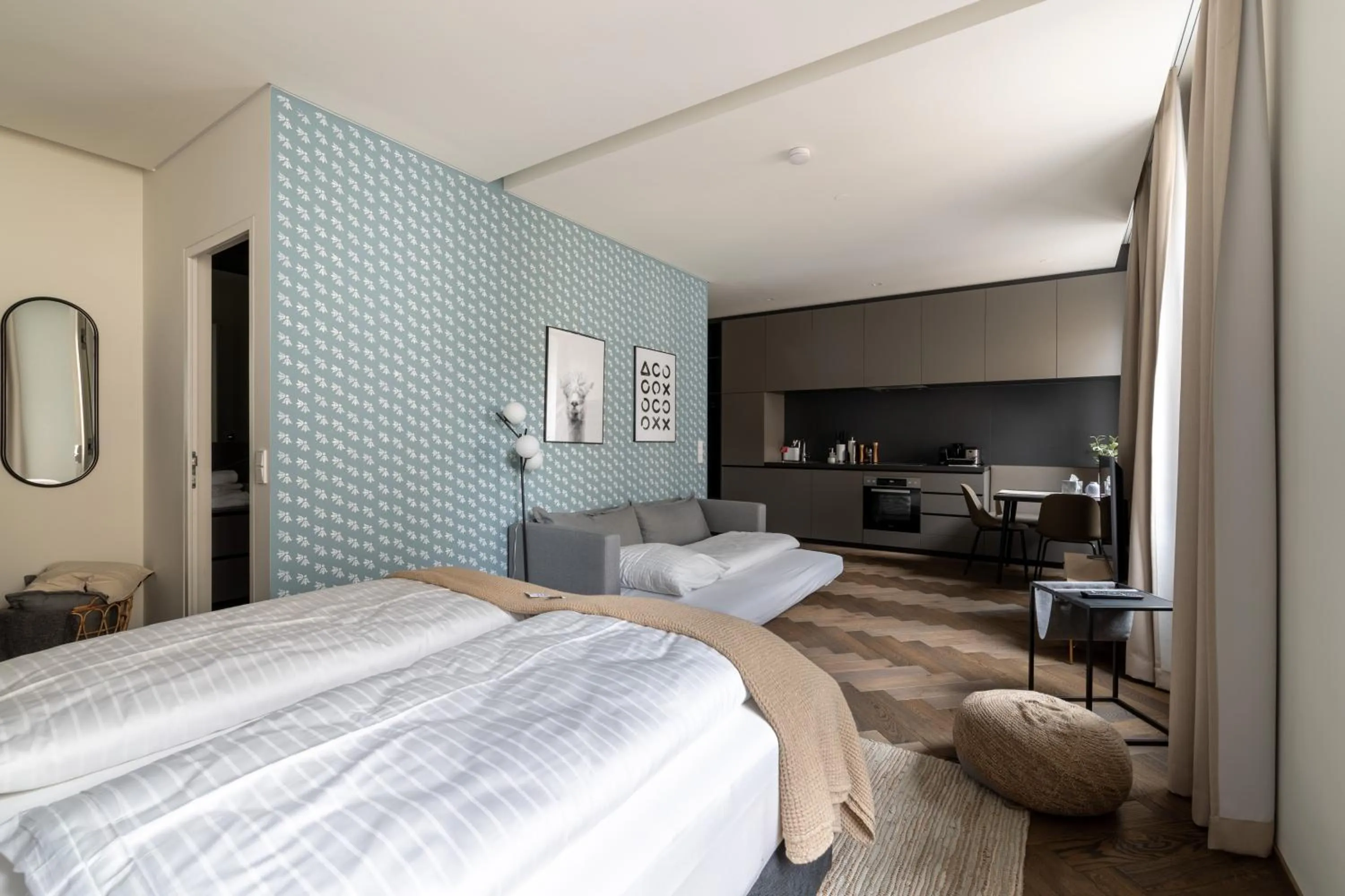 Bed in Limehome Linz Schillerstraße