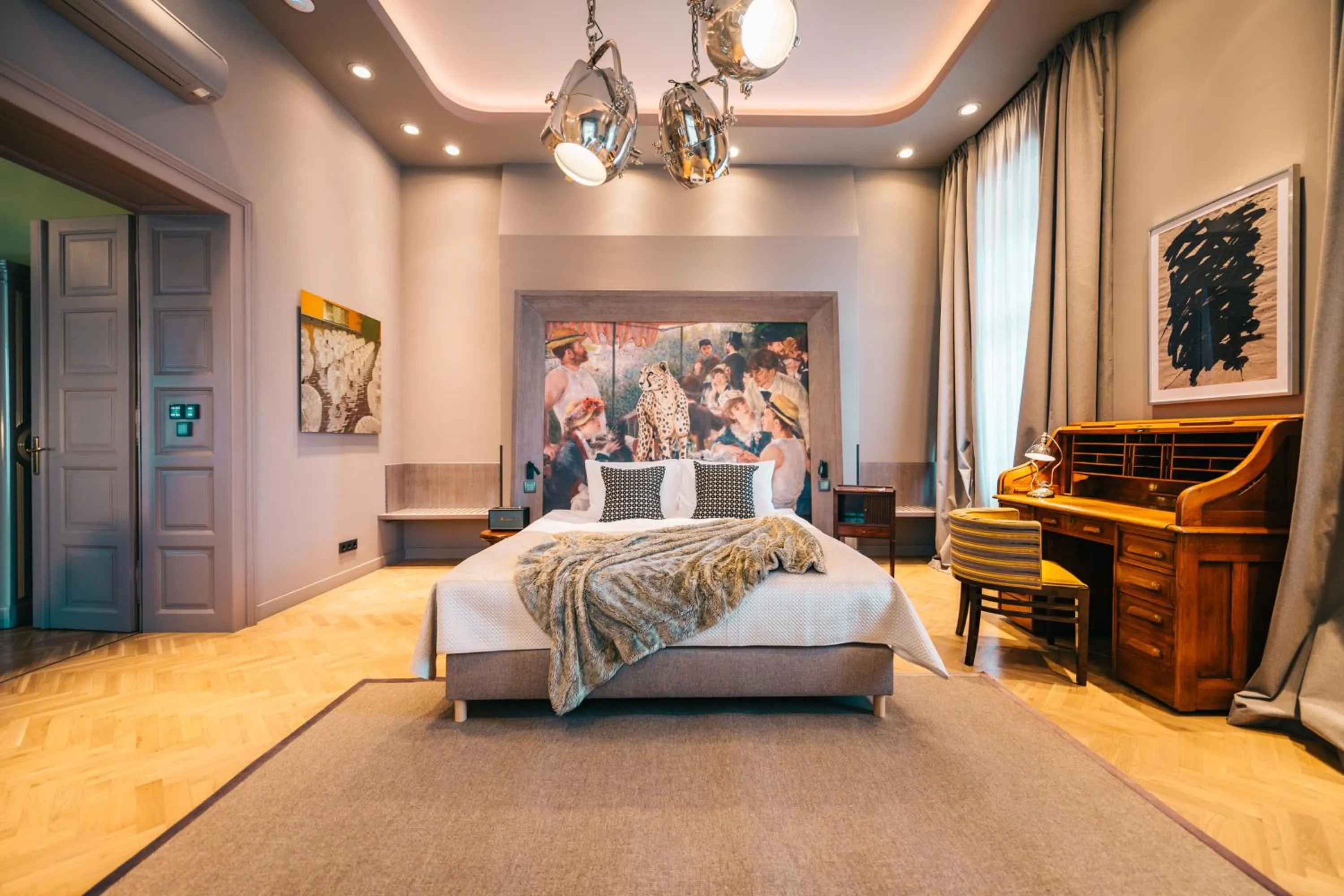 Bed in BALTAZÁR Boutique Hotel