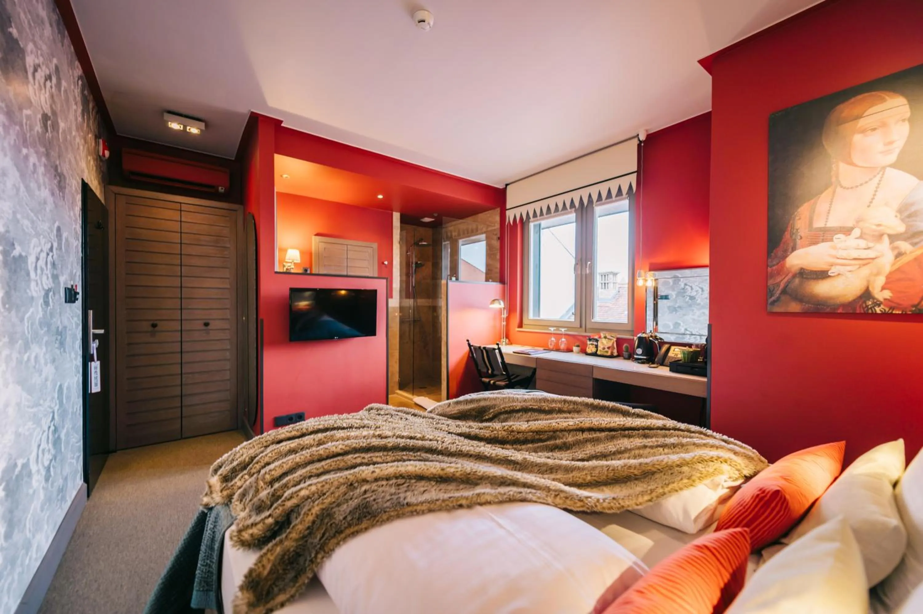 Photo of the whole room, Bed in BALTAZÁR Boutique Hotel