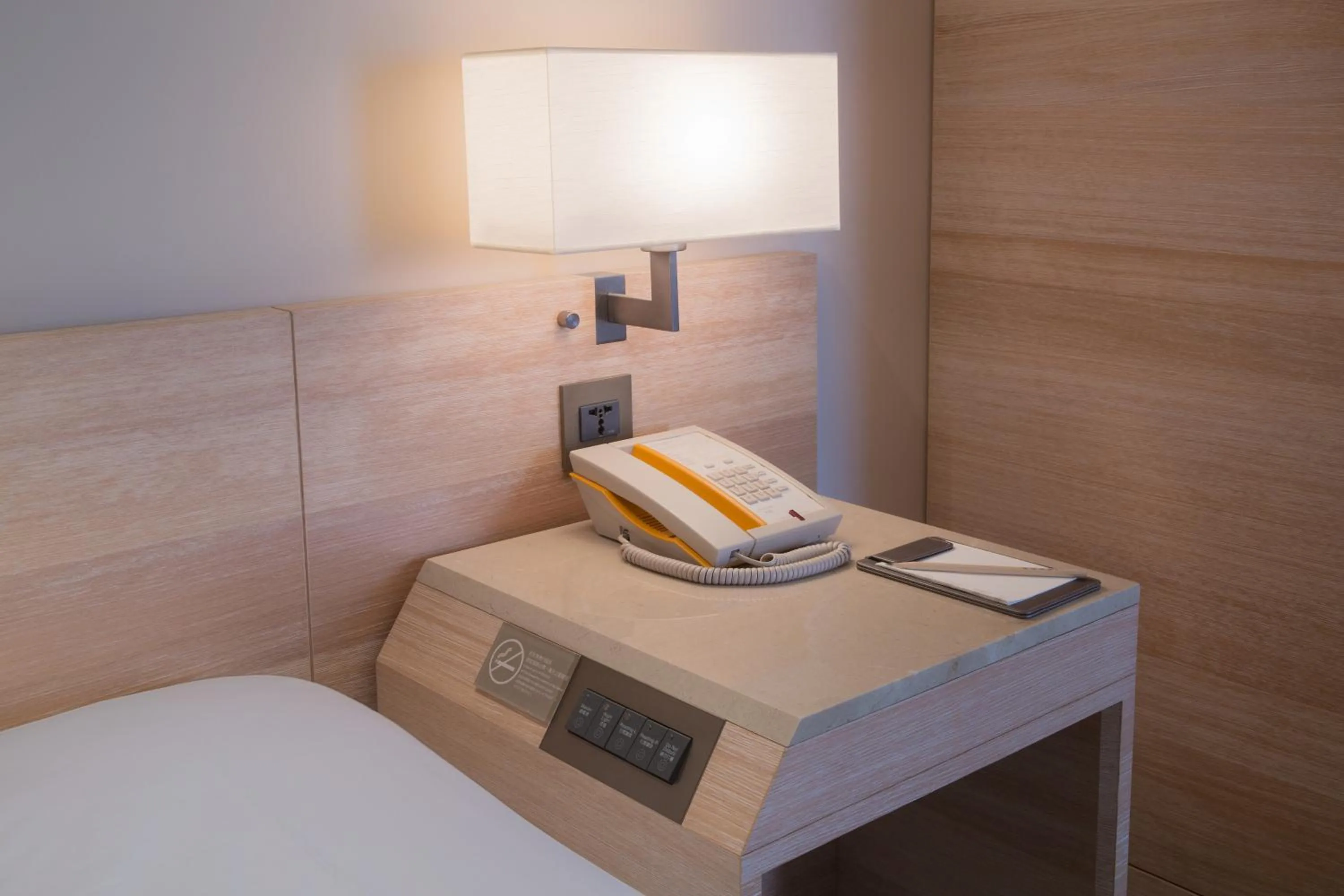 Bedroom, Bed in Hotel COZZI Minsheng Taipei