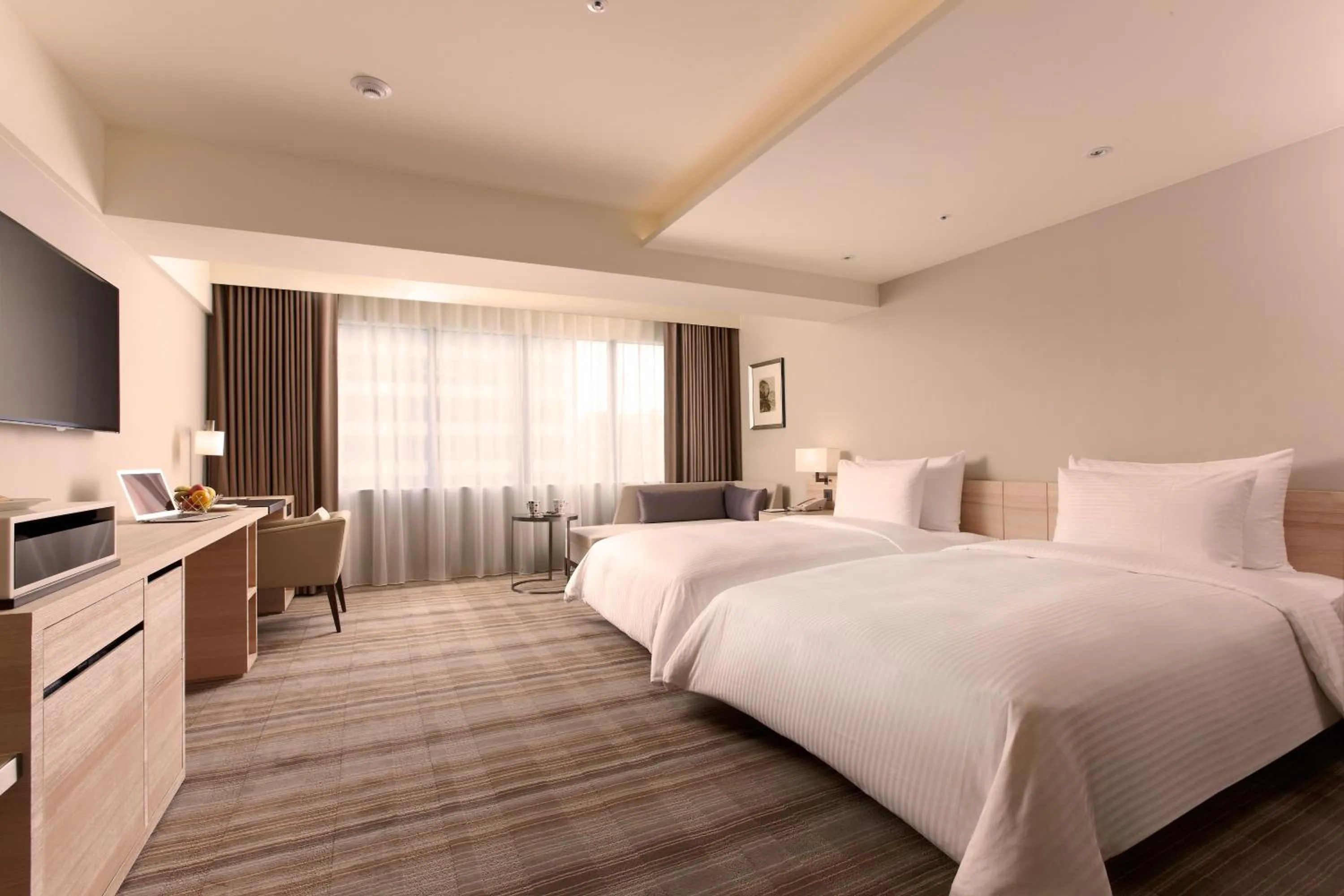 Photo of the whole room, Bed in Hotel COZZI Minsheng Taipei