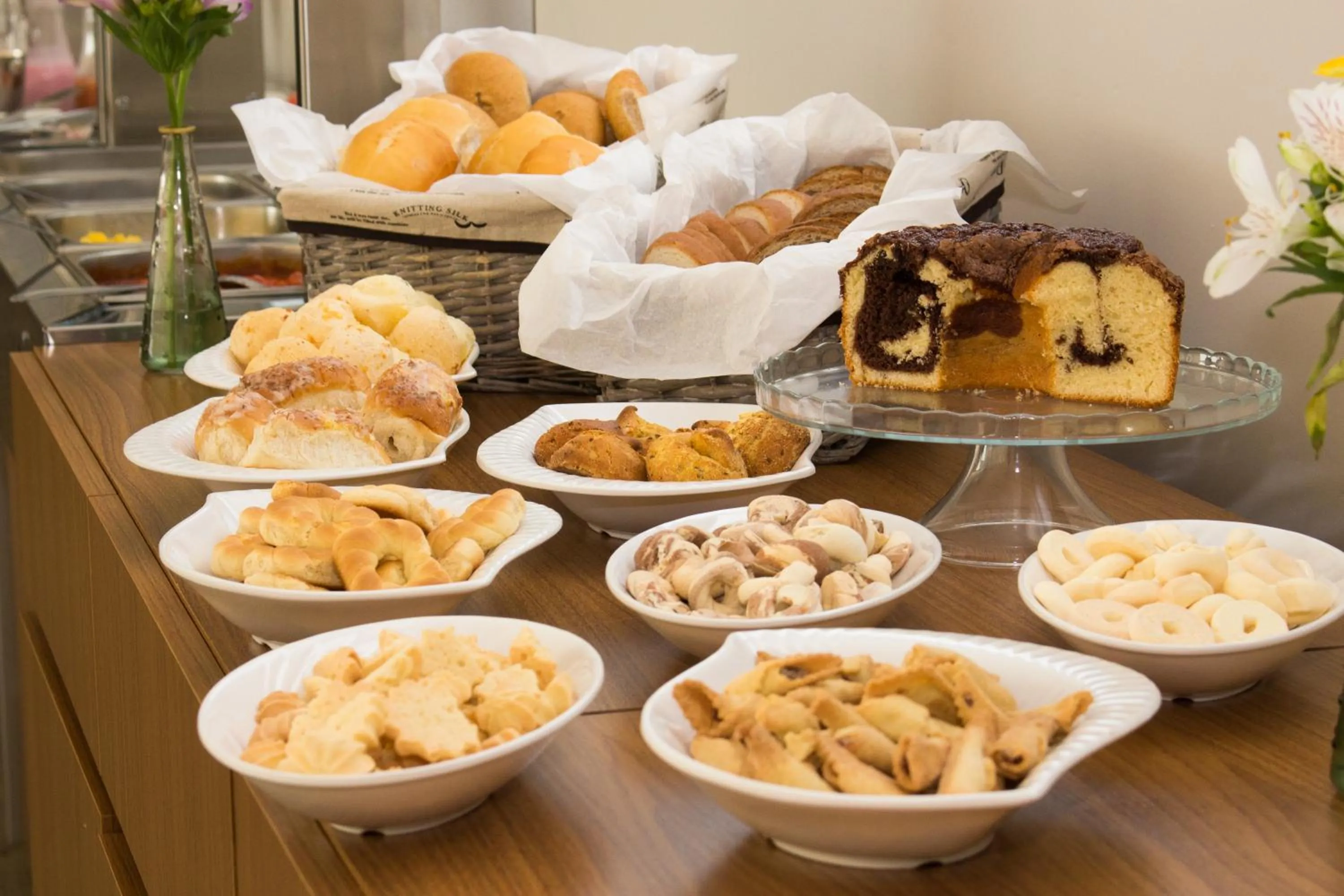 Food and drinks in Dela Inn Andradas