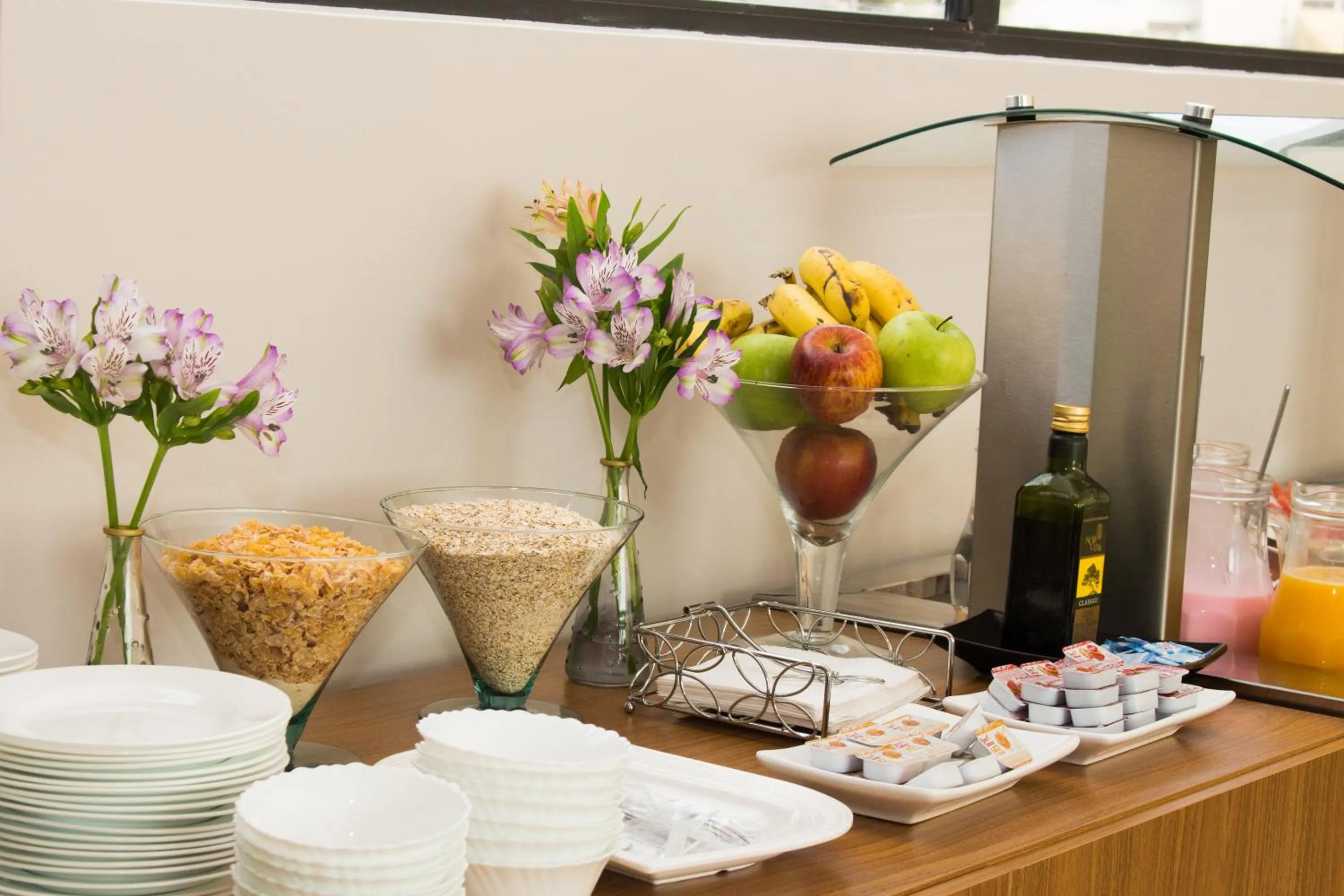 Food and drinks in Dela Inn Andradas