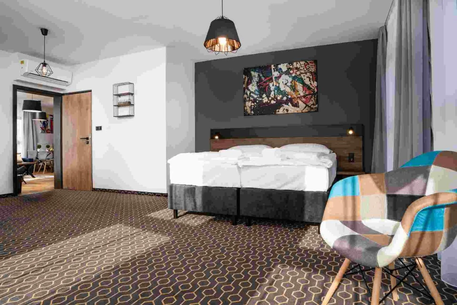 Photo of the whole room, Bed in Hotel Mamut