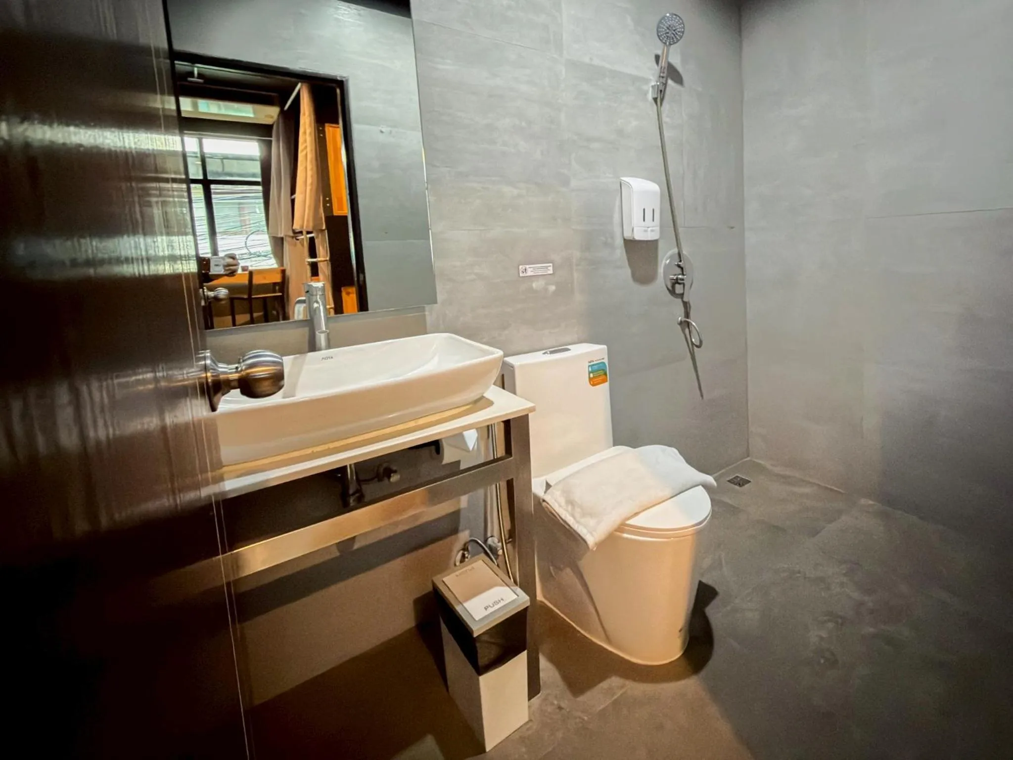 Toilet in Hotel Ordinary Bangkok