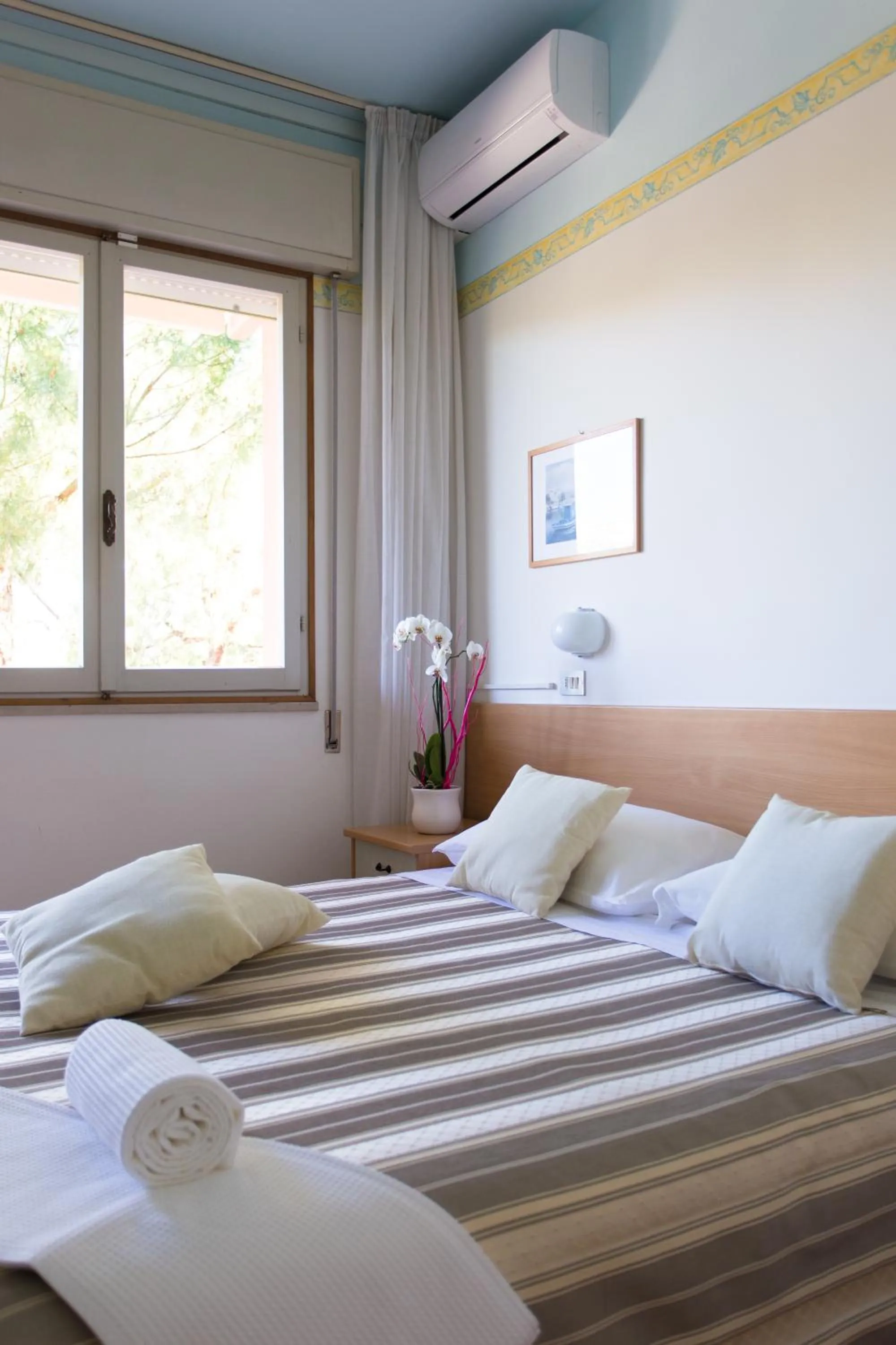 Bed in Hotel Meeting