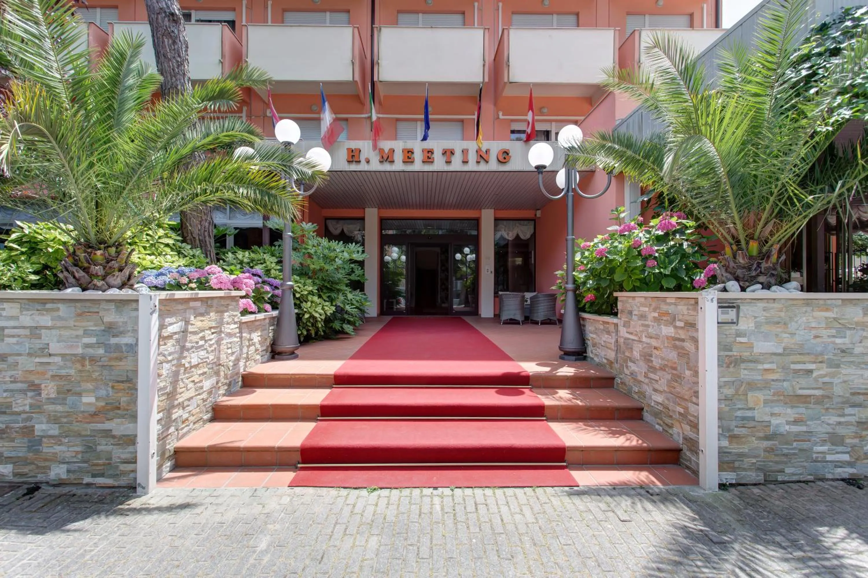 Facade/entrance in Hotel Meeting