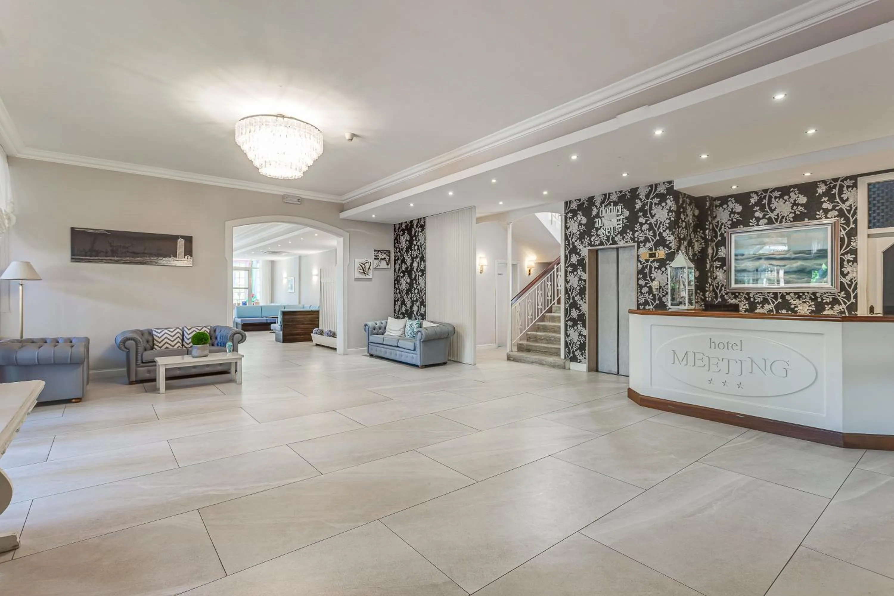 Lobby or reception in Hotel Meeting