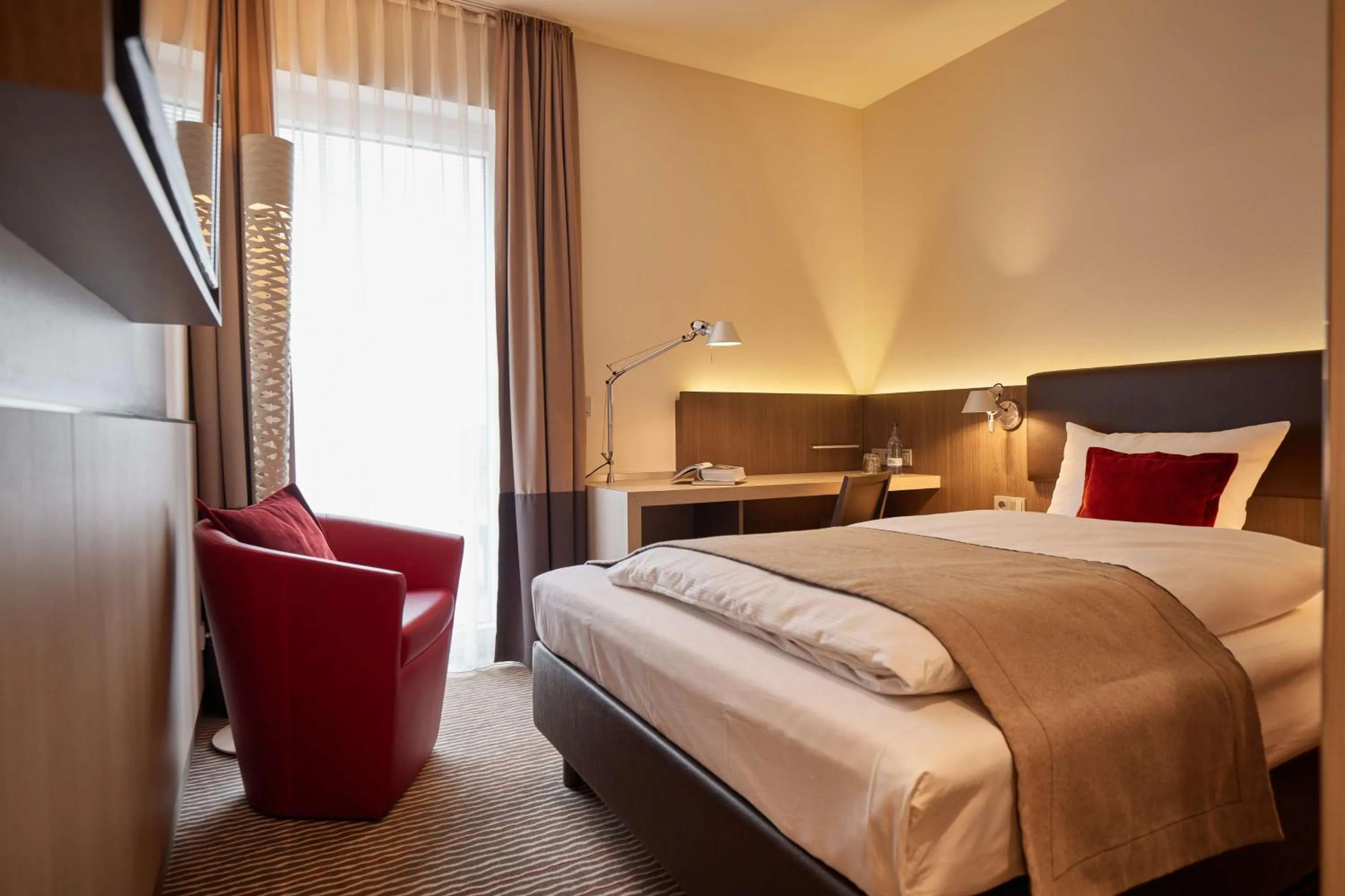 Bedroom, Bed in bigBOX ALLGAEU Hotel