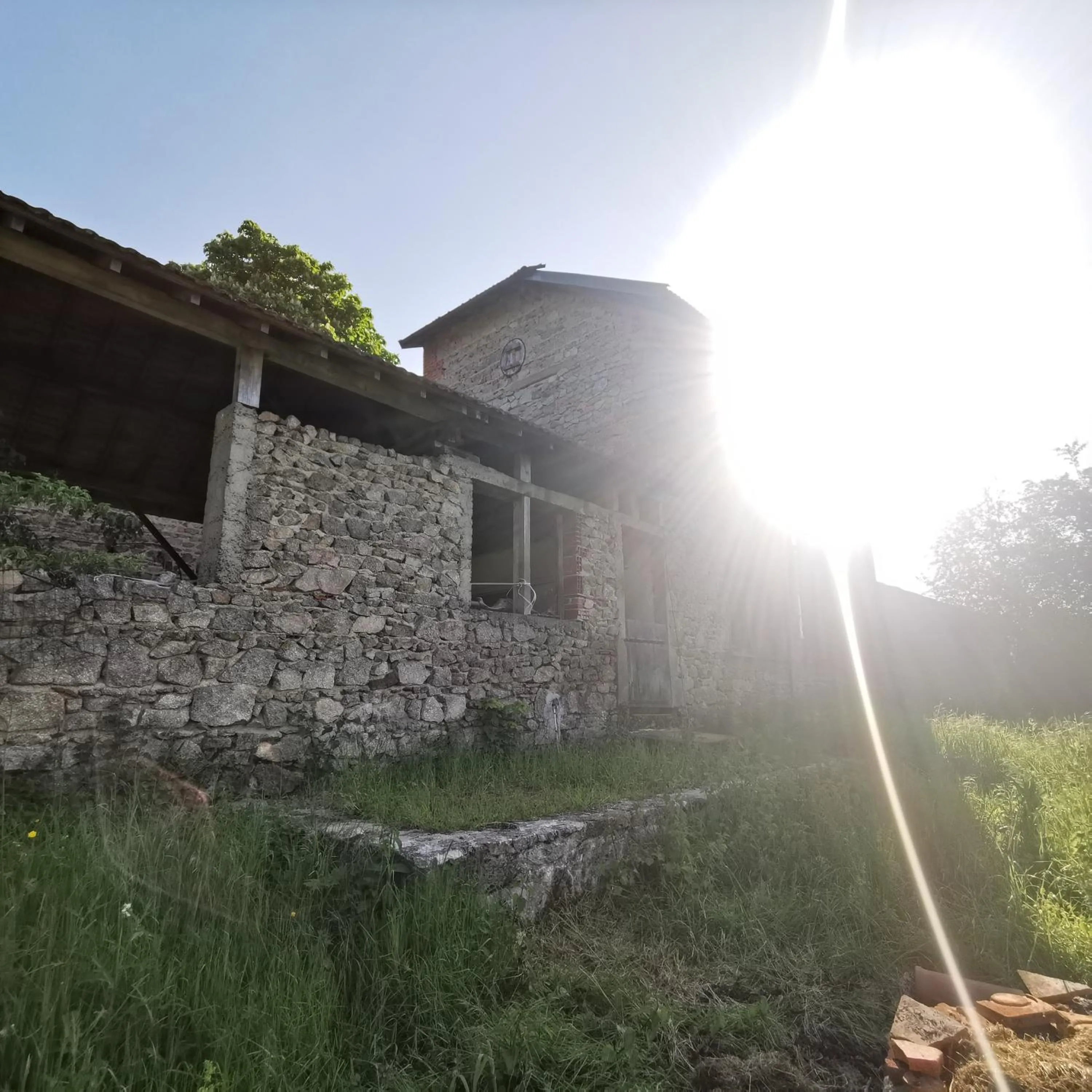 Property building in Auberge du Précontent