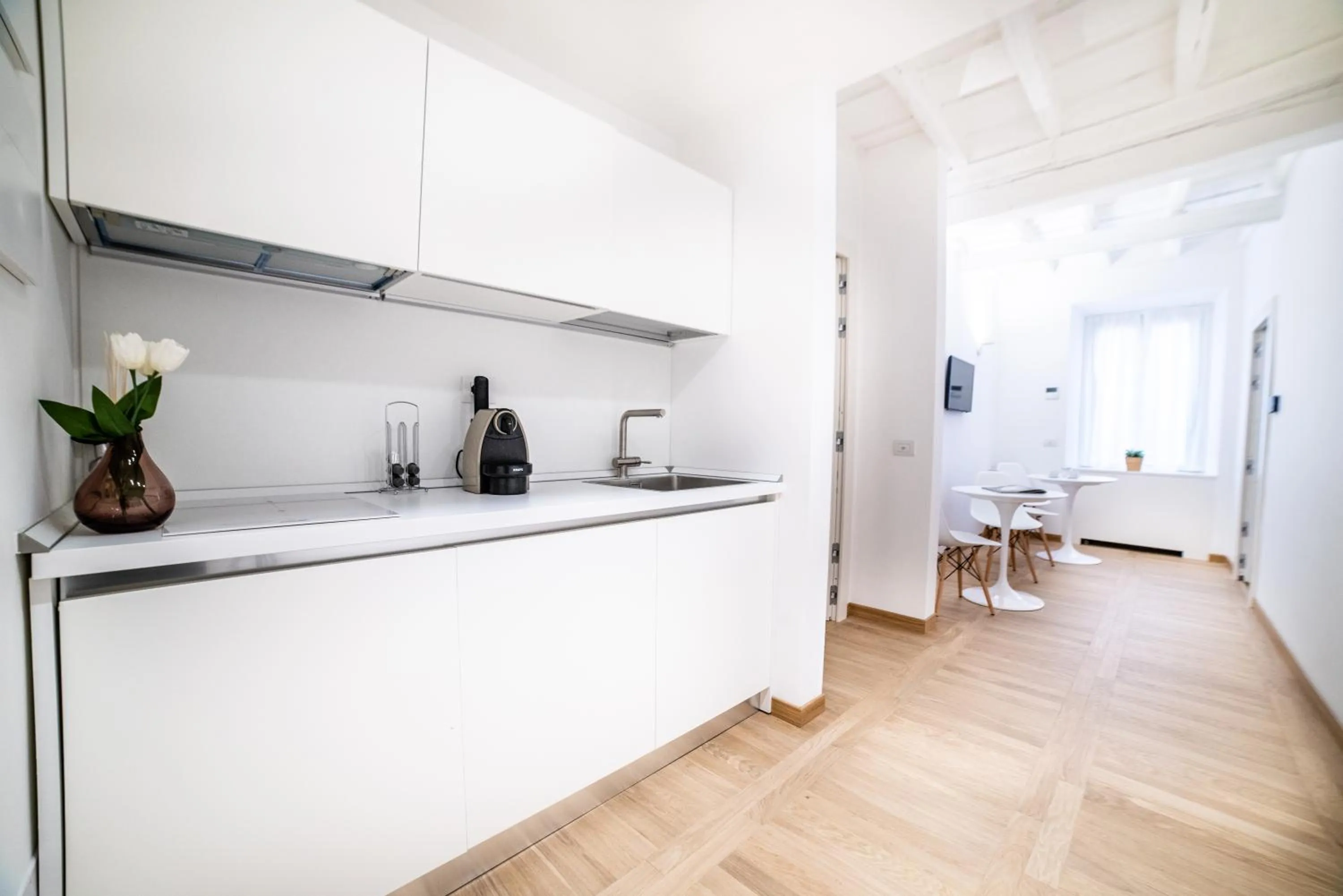 Coffee/tea facilities in Youroom Vite