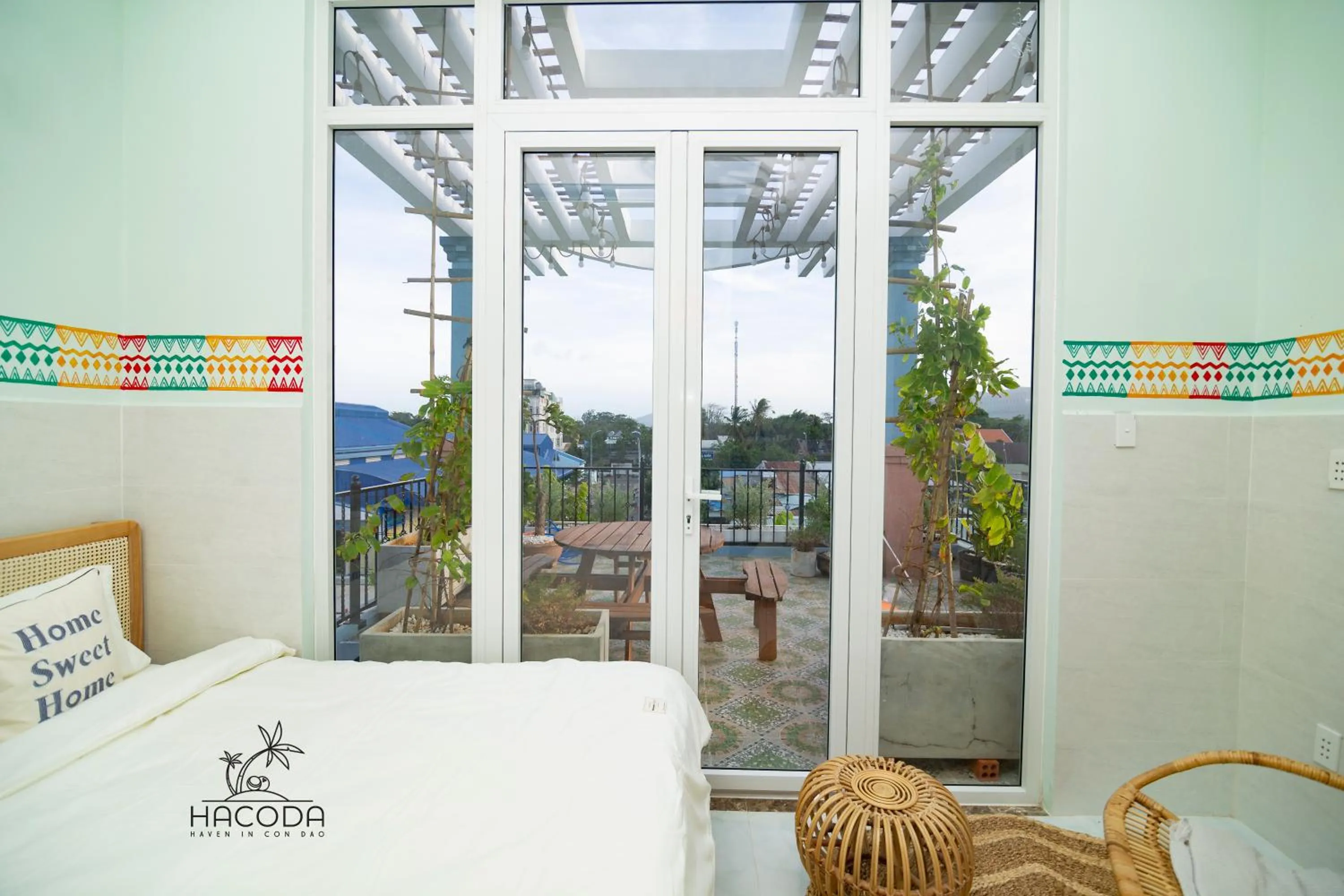 Balcony/Terrace, Bed in Hacoda Homestay
