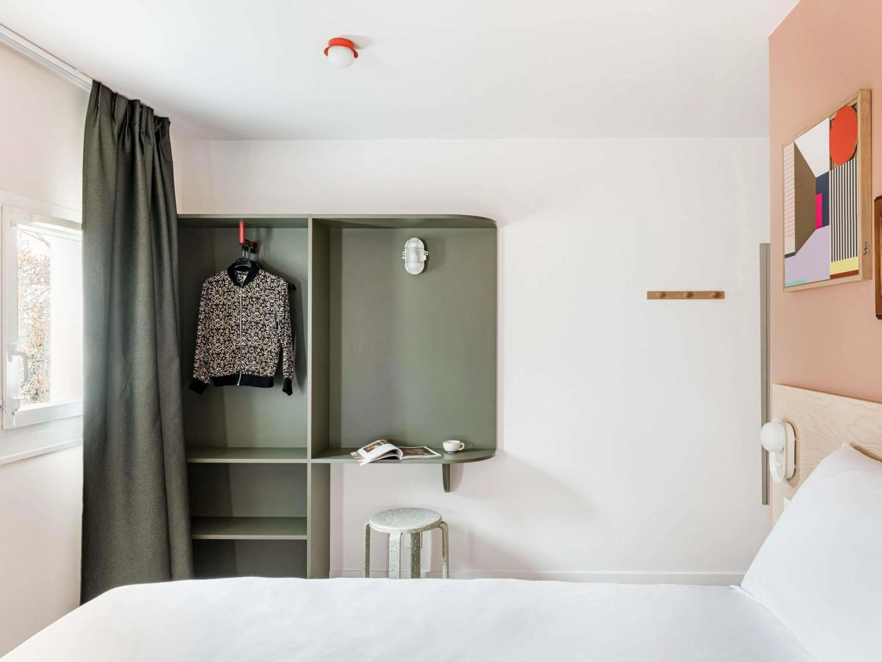 Bedroom, Bed in greet Hôtel Prévessin Genève Aéroport