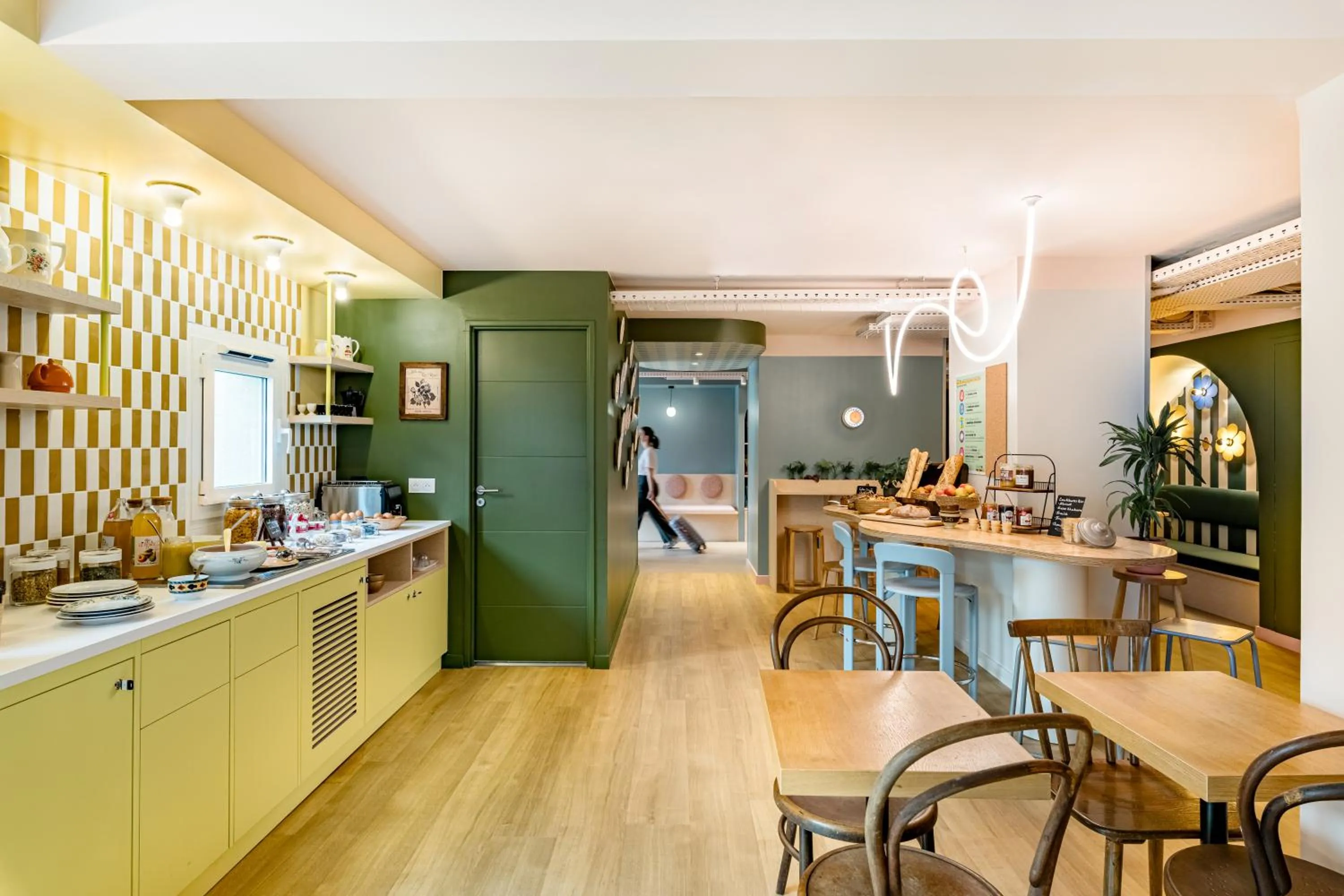 Buffet breakfast in greet Hôtel Prévessin Genève Aéroport