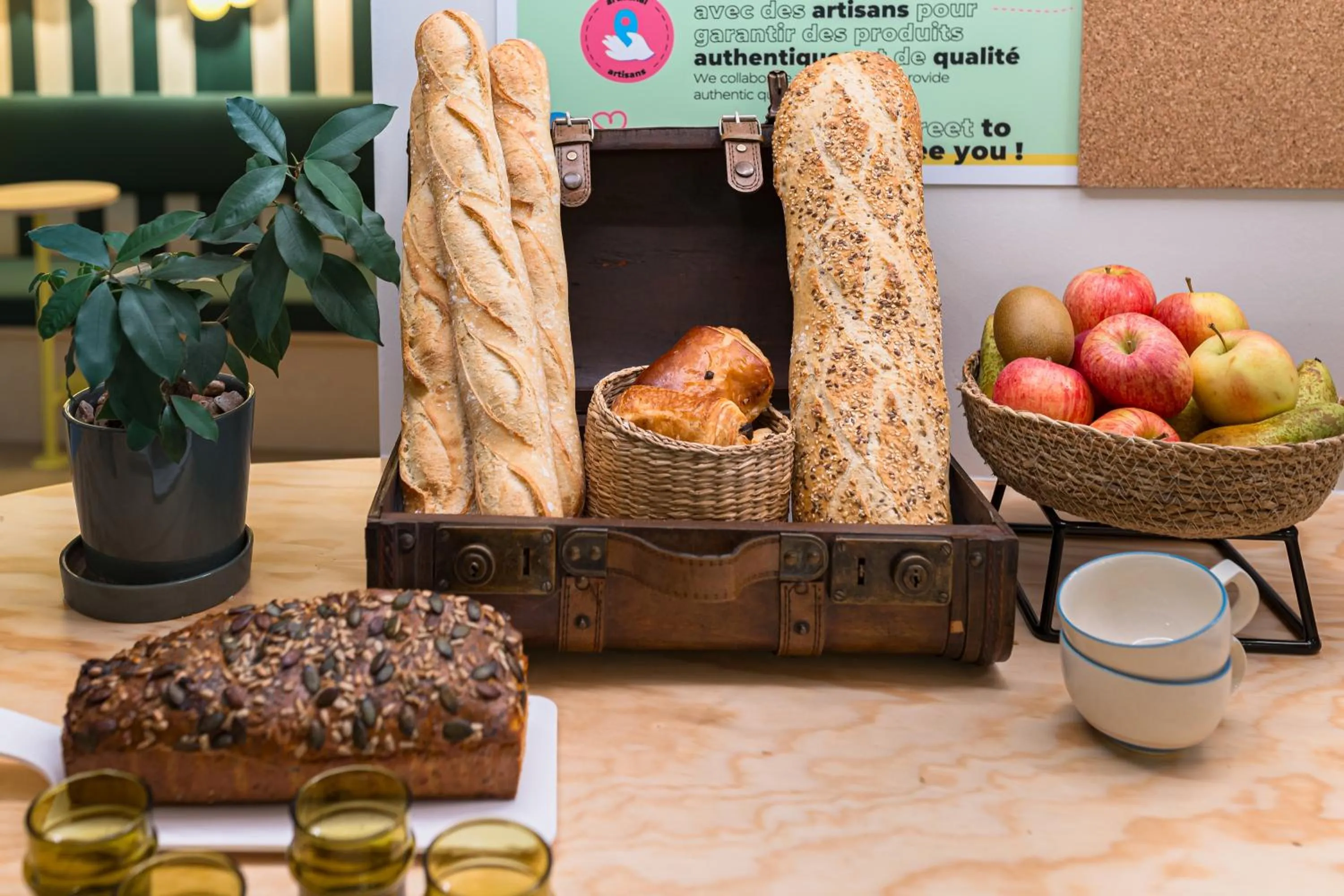 Buffet breakfast in greet Hôtel Prévessin Genève Aéroport