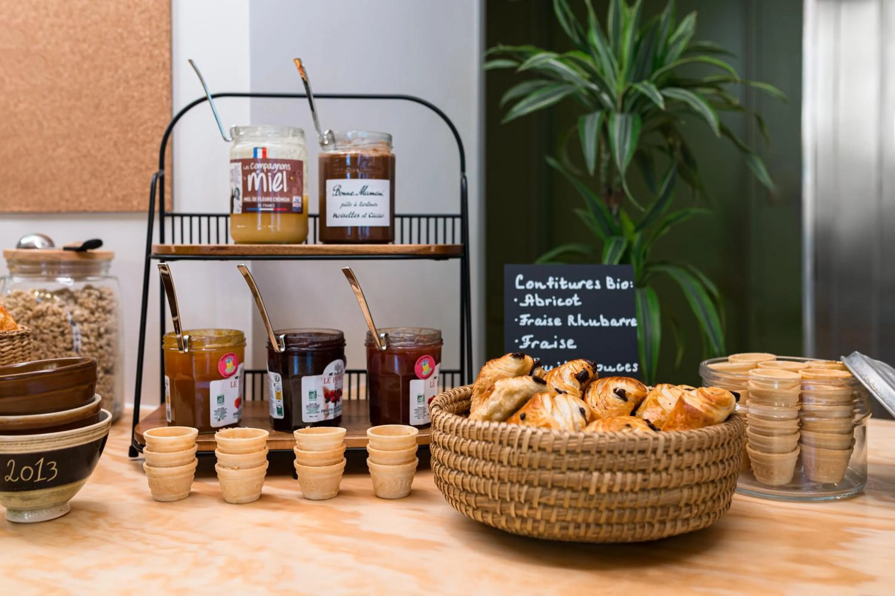 Buffet breakfast in greet Hôtel Prévessin Genève Aéroport