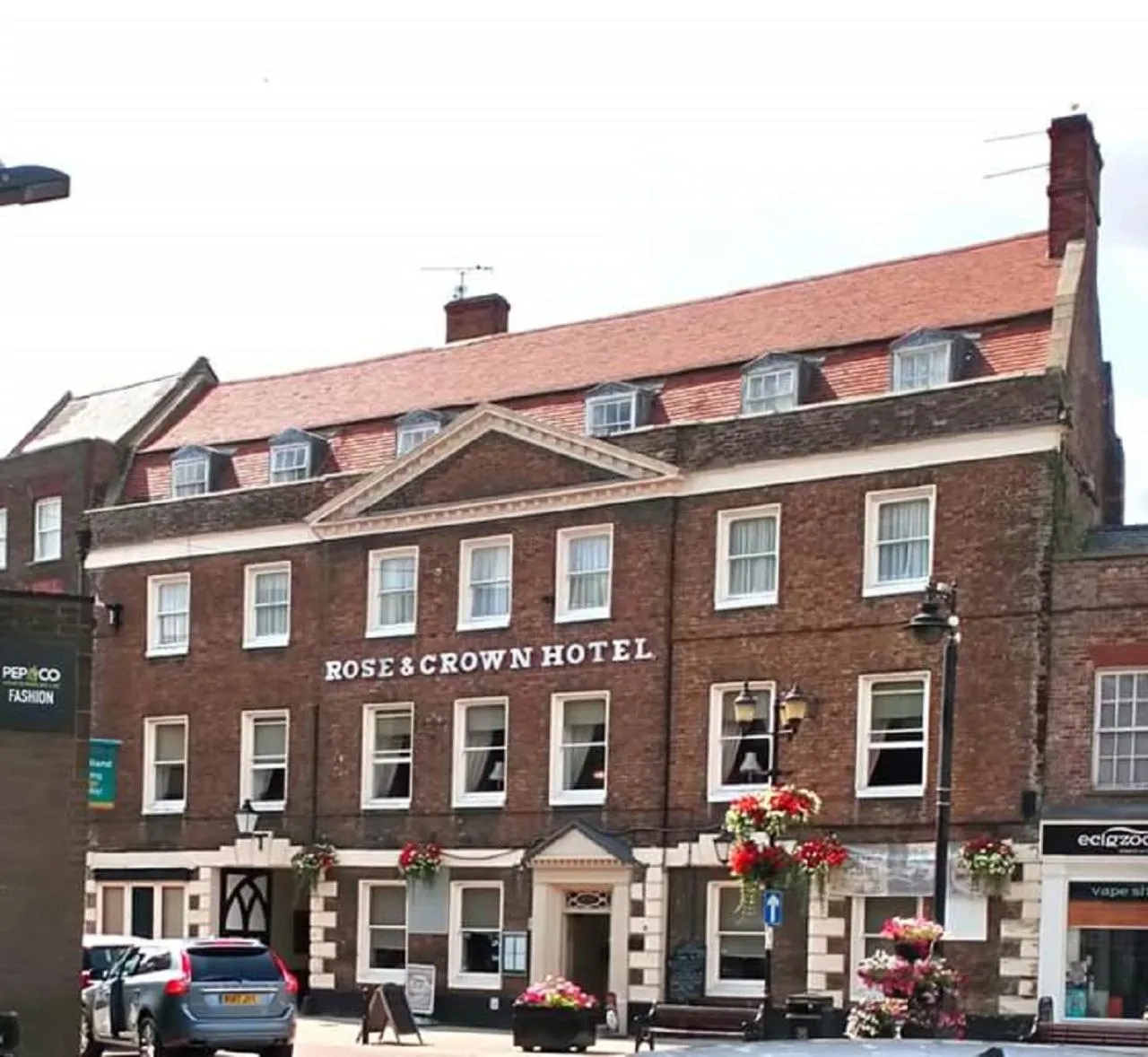 Property building in The Rose And Crown Hotel