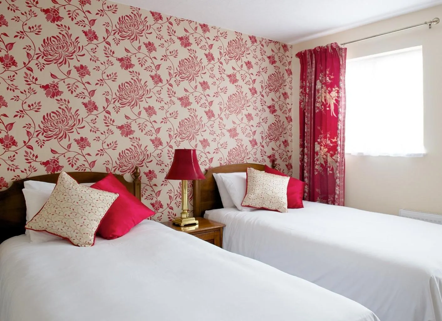 Bedroom in The Rose And Crown Hotel