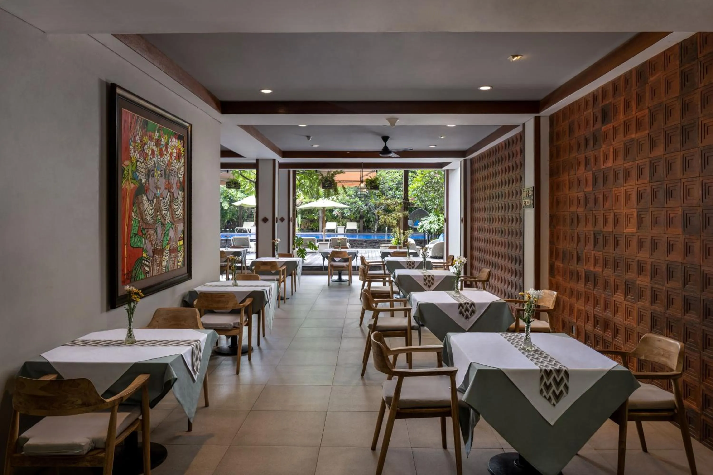 Restaurant/places to eat in Taksu Sanur Hotel