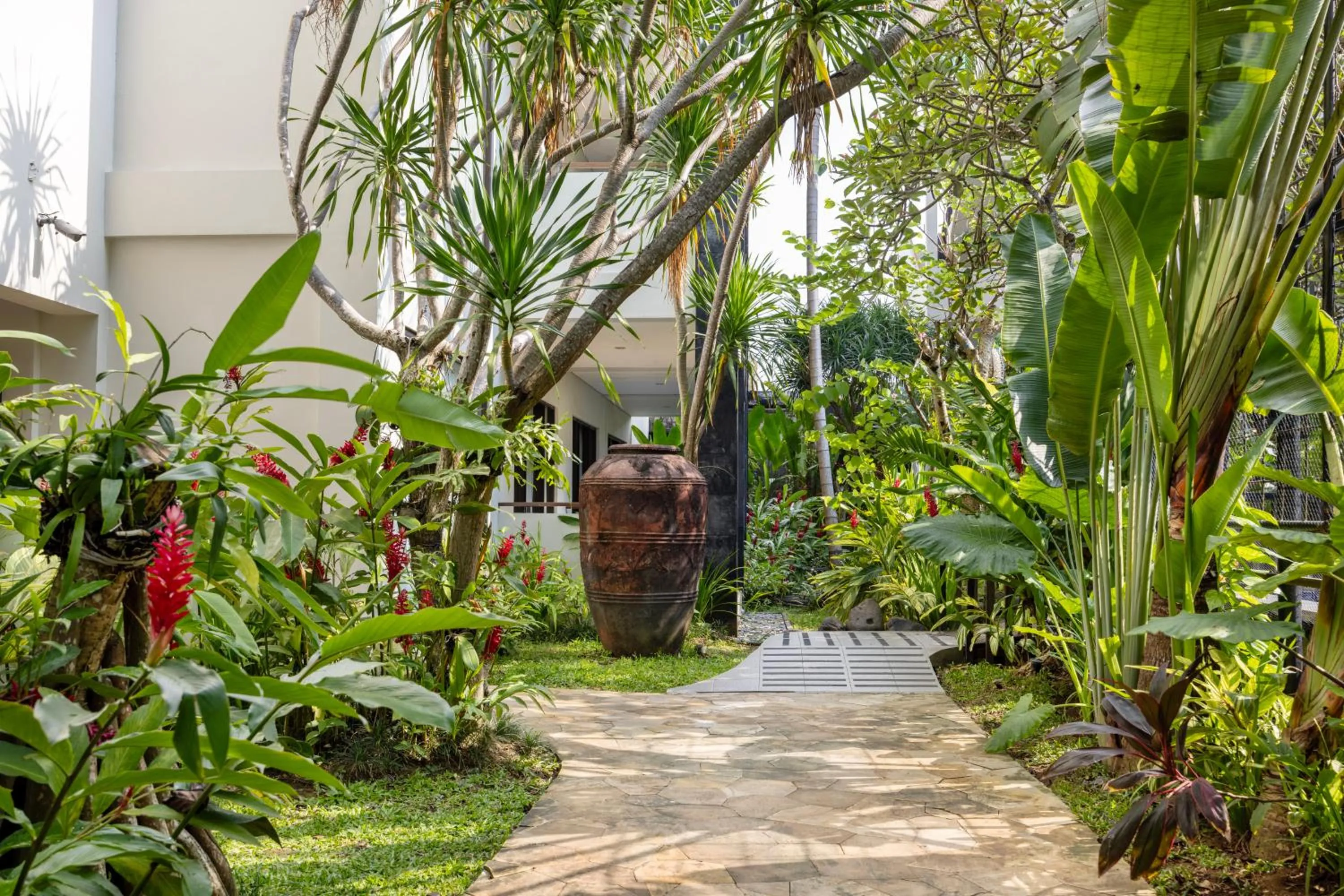 Garden in Taksu Sanur Hotel