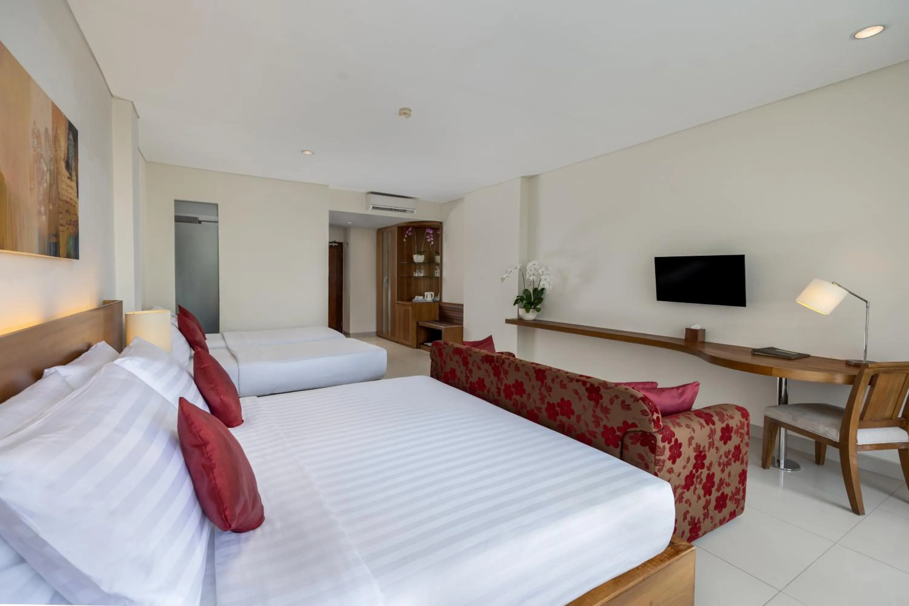 Bed in Taksu Sanur Hotel