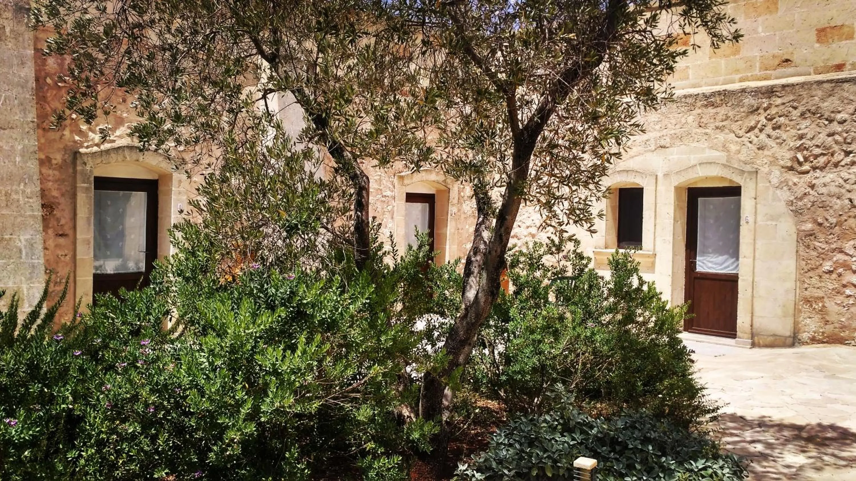 Facade/entrance in Masseria Nuova