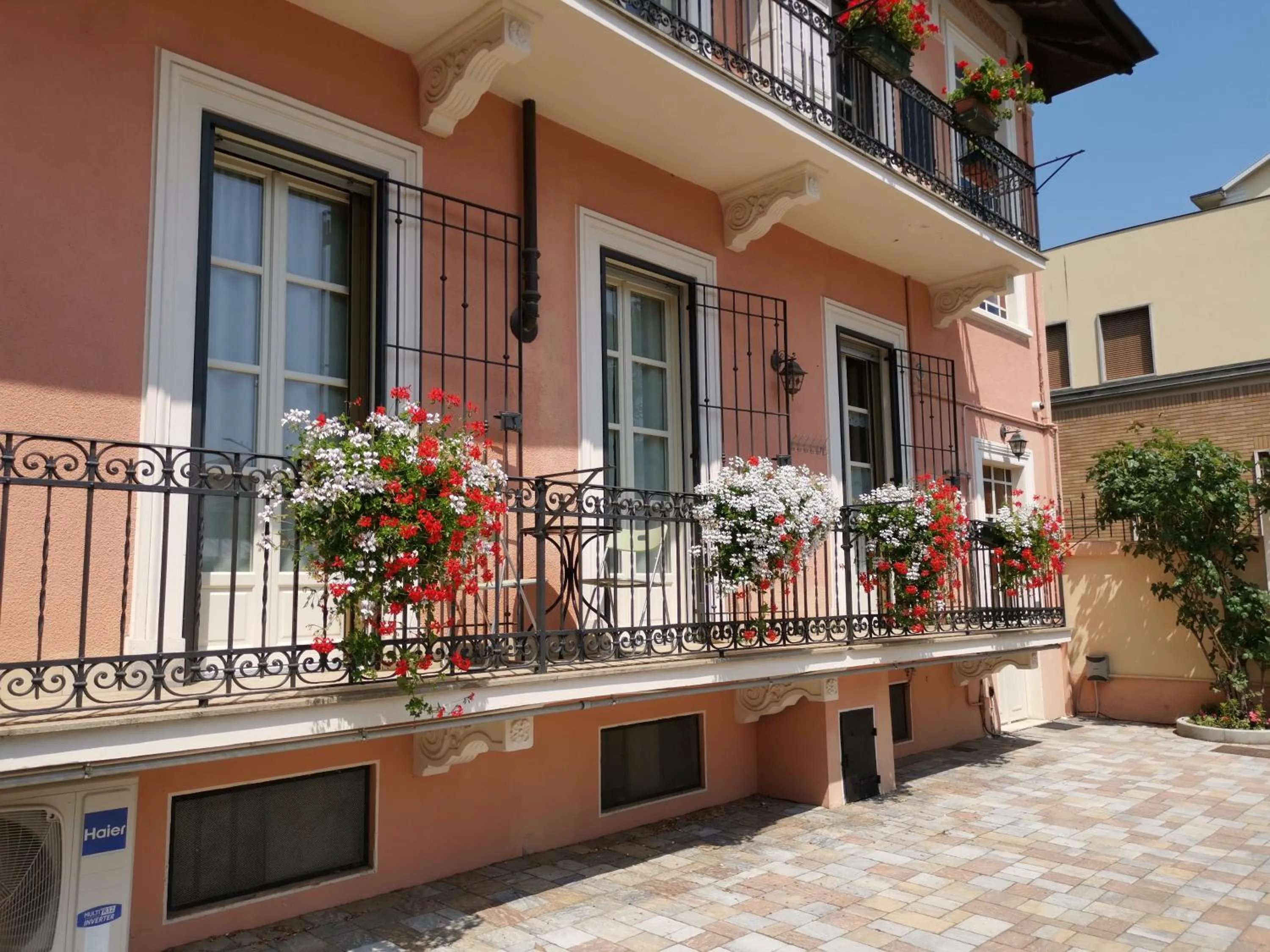 Property building in B&B Ad Quintum Torino