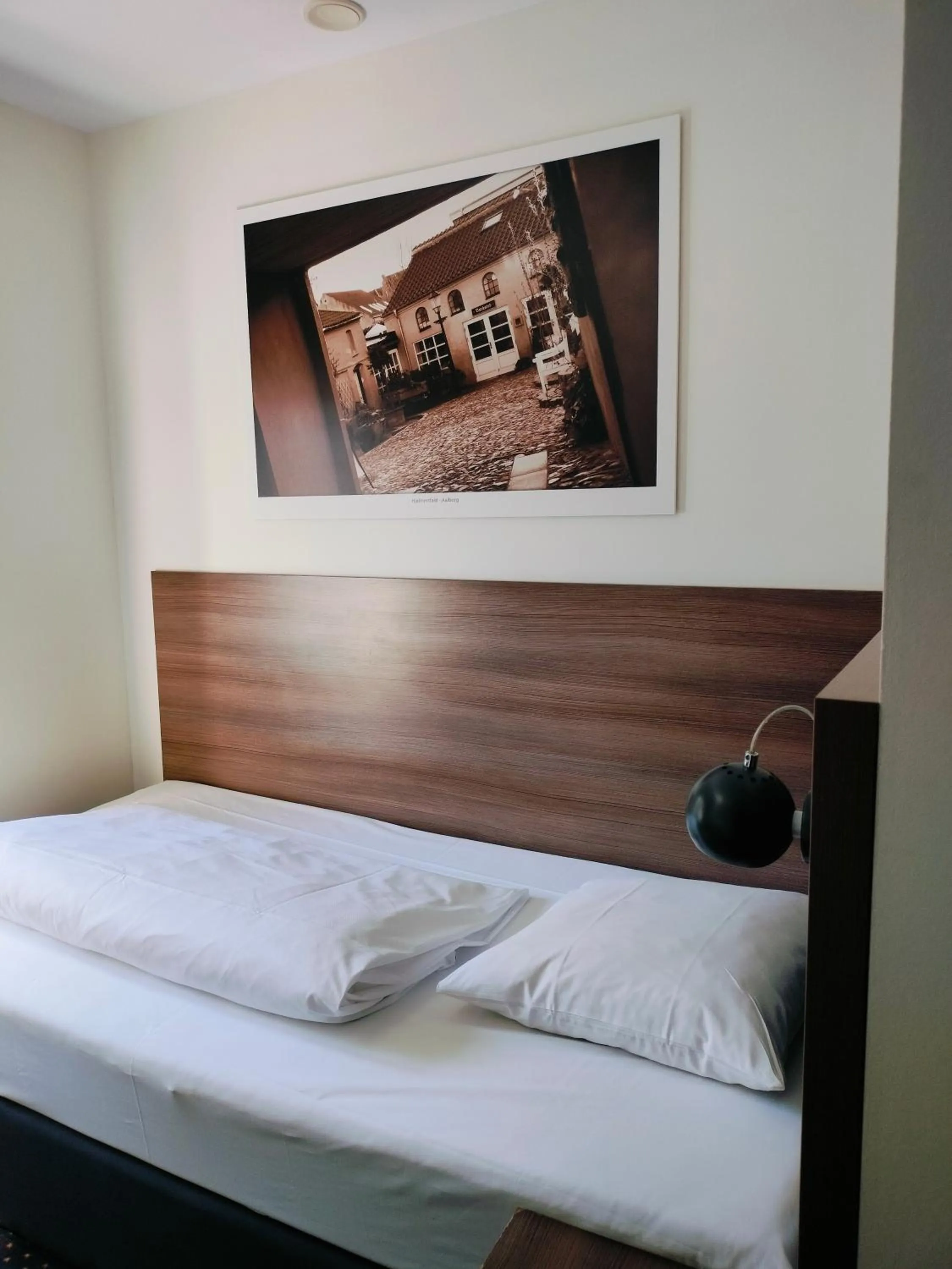 Premium Single Room - single occupancy in Dancenter Hotel Jomfru Ane