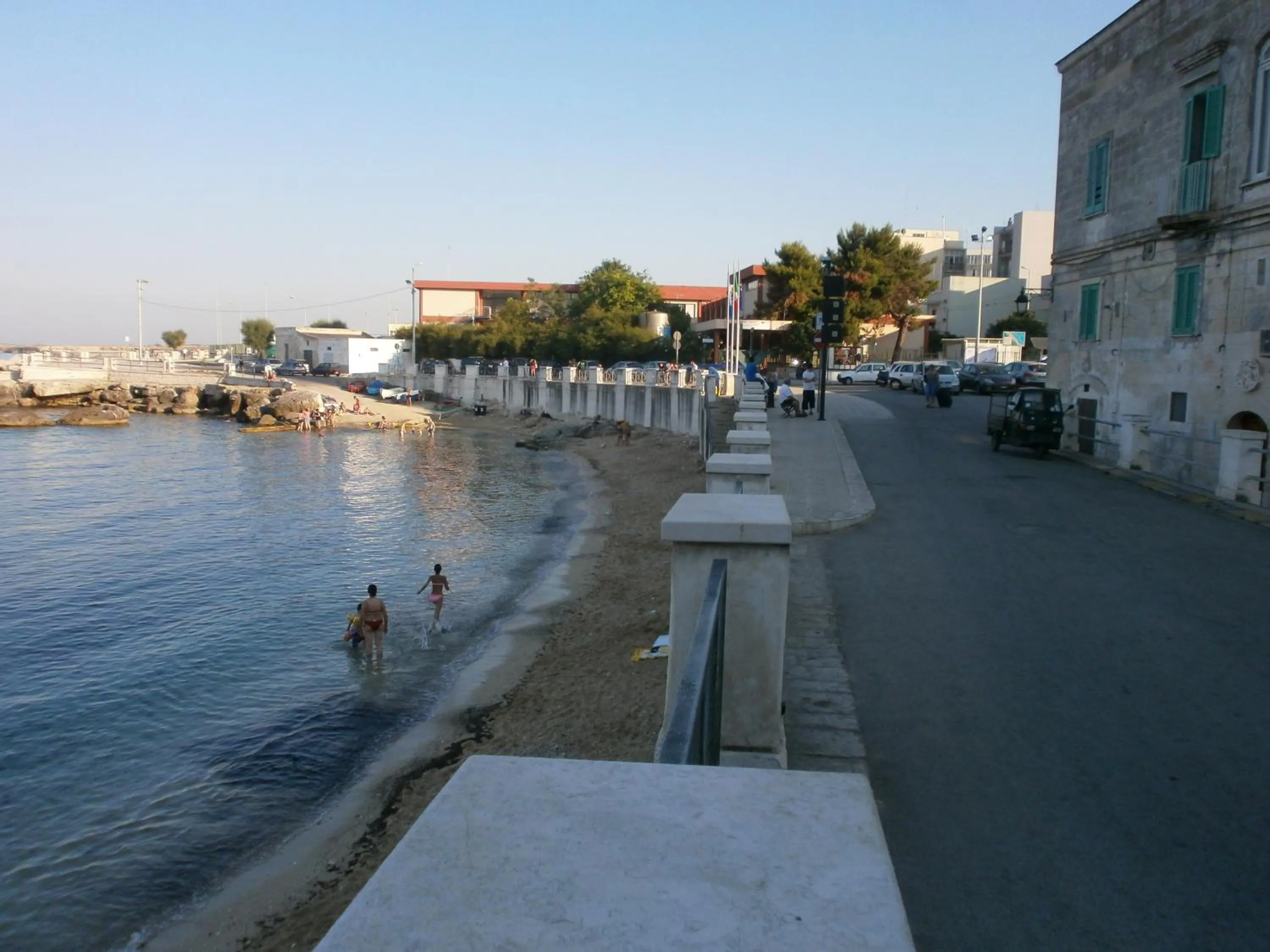 Beach in My House Suite