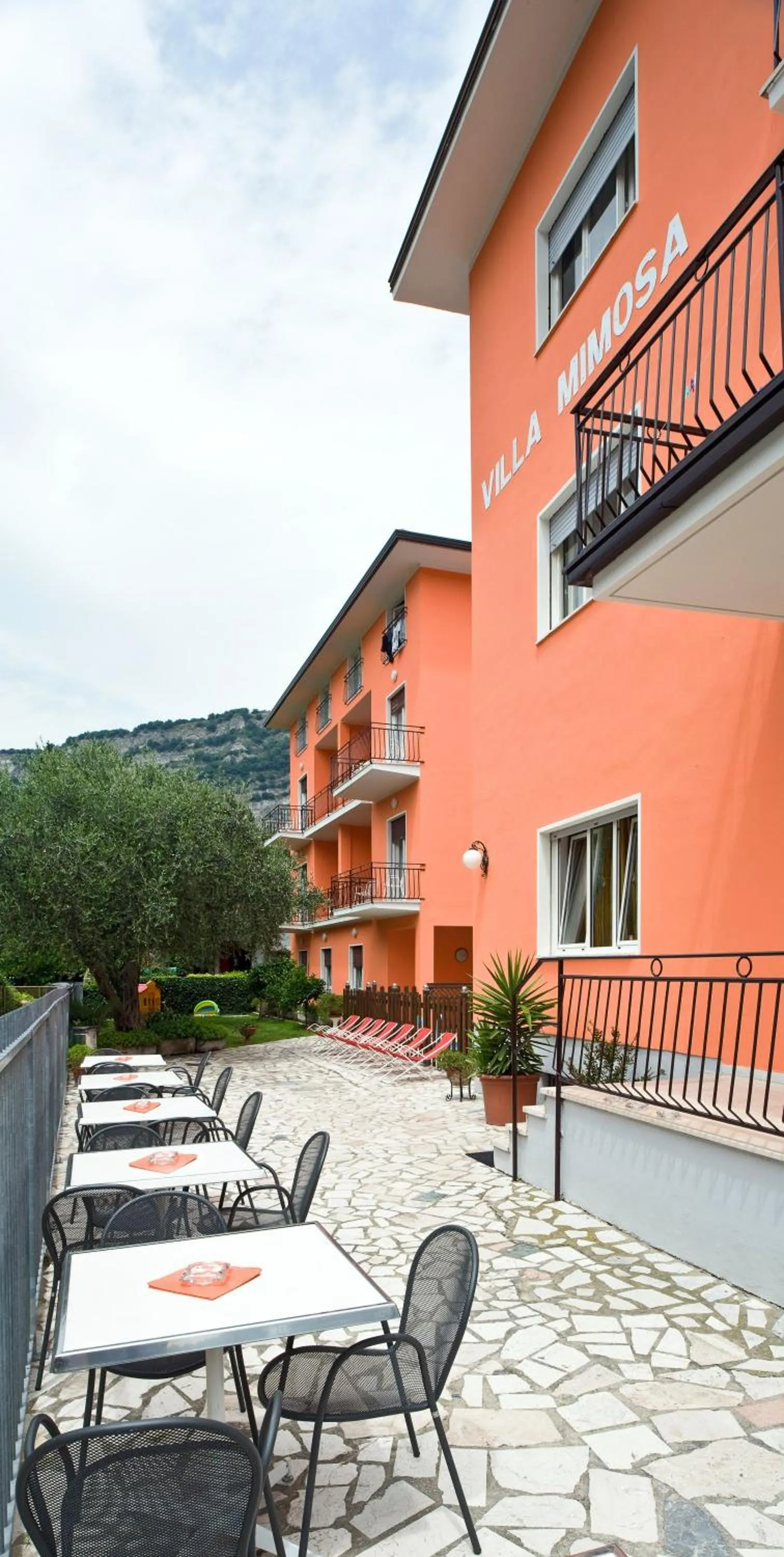 Natural landscape in Albergo Villa Mimosa