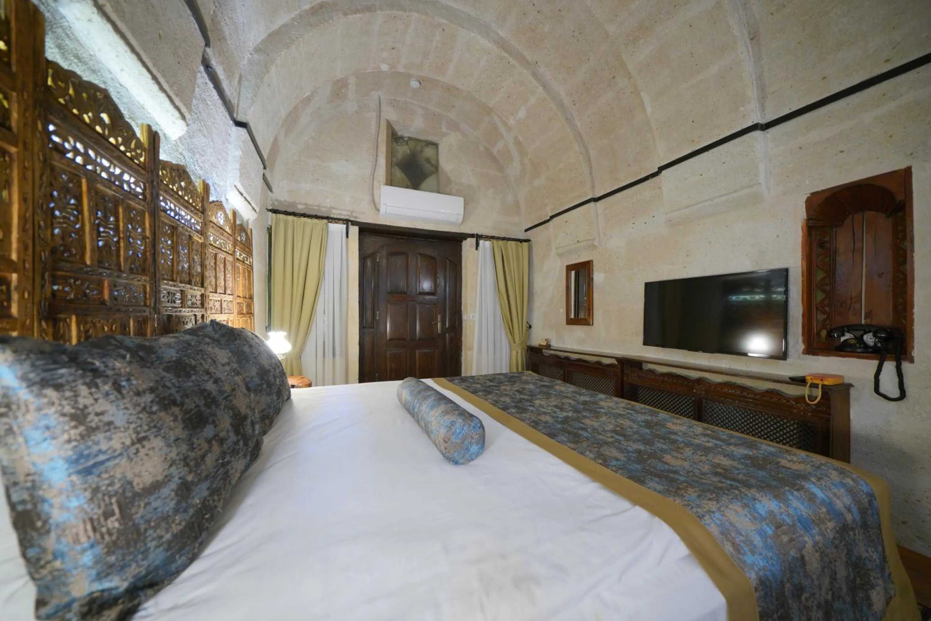 Bed in Mira Cappadocia Hotel