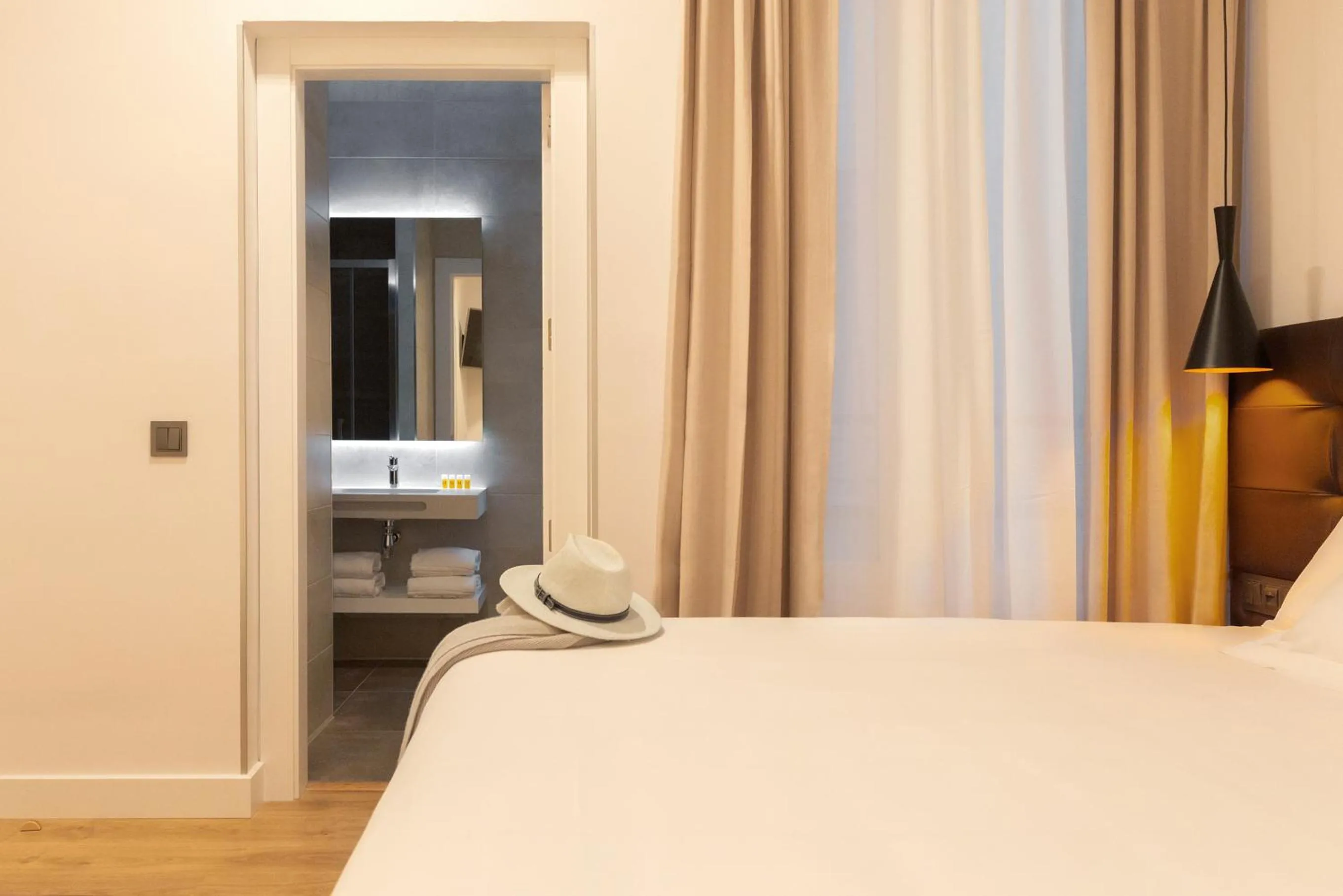 Bed in Woohoo Rooms Fuencarral