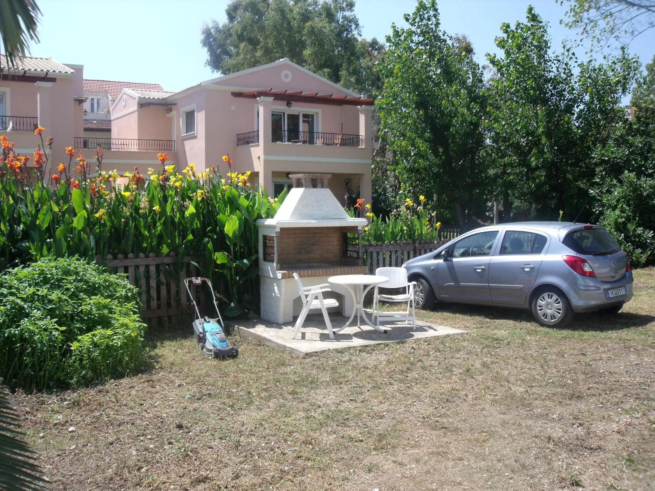 BBQ facilities in Philippos Apartments