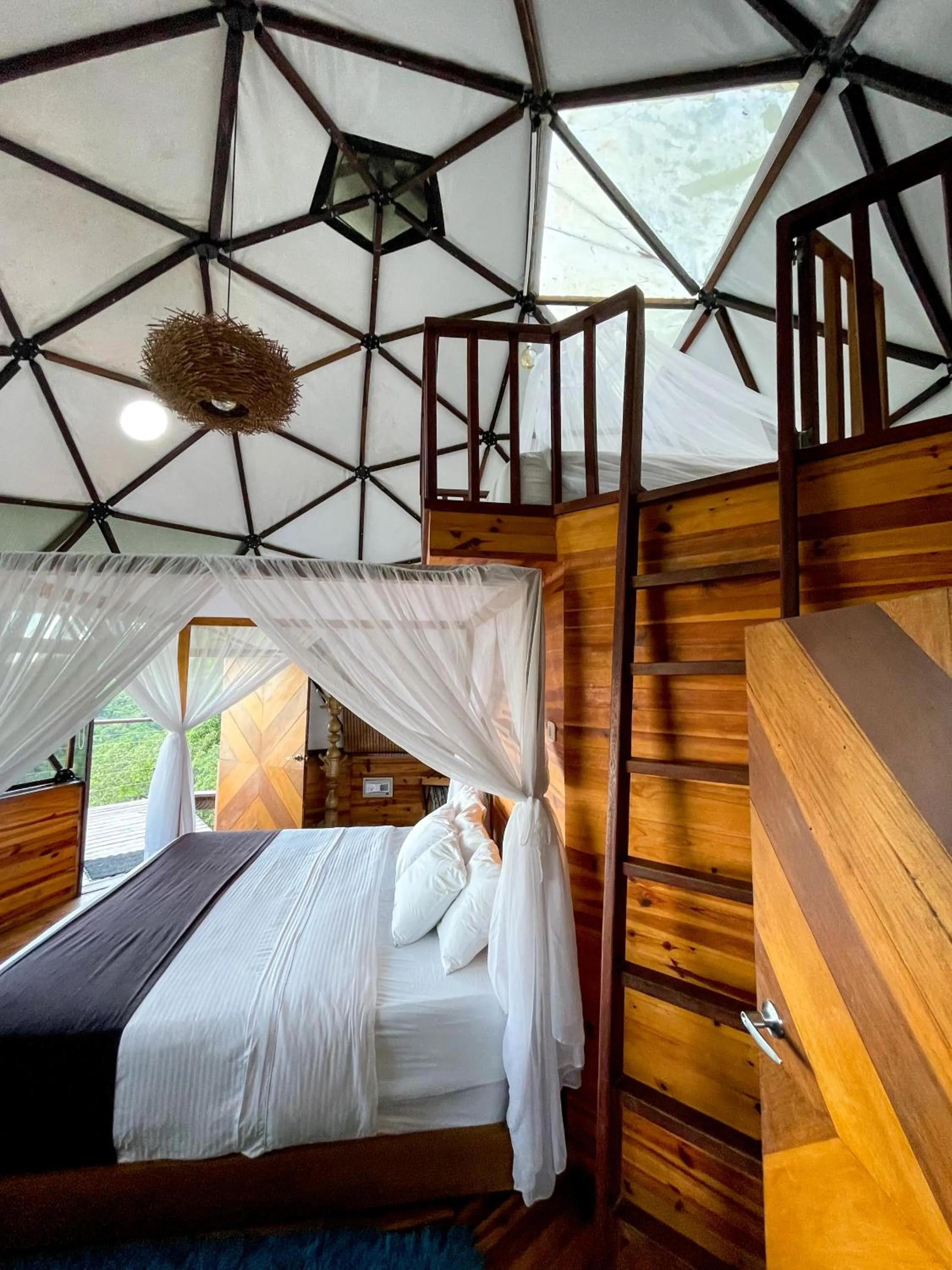 Bedroom, Bed in Trekker Glamping - EcoLodge Boutique