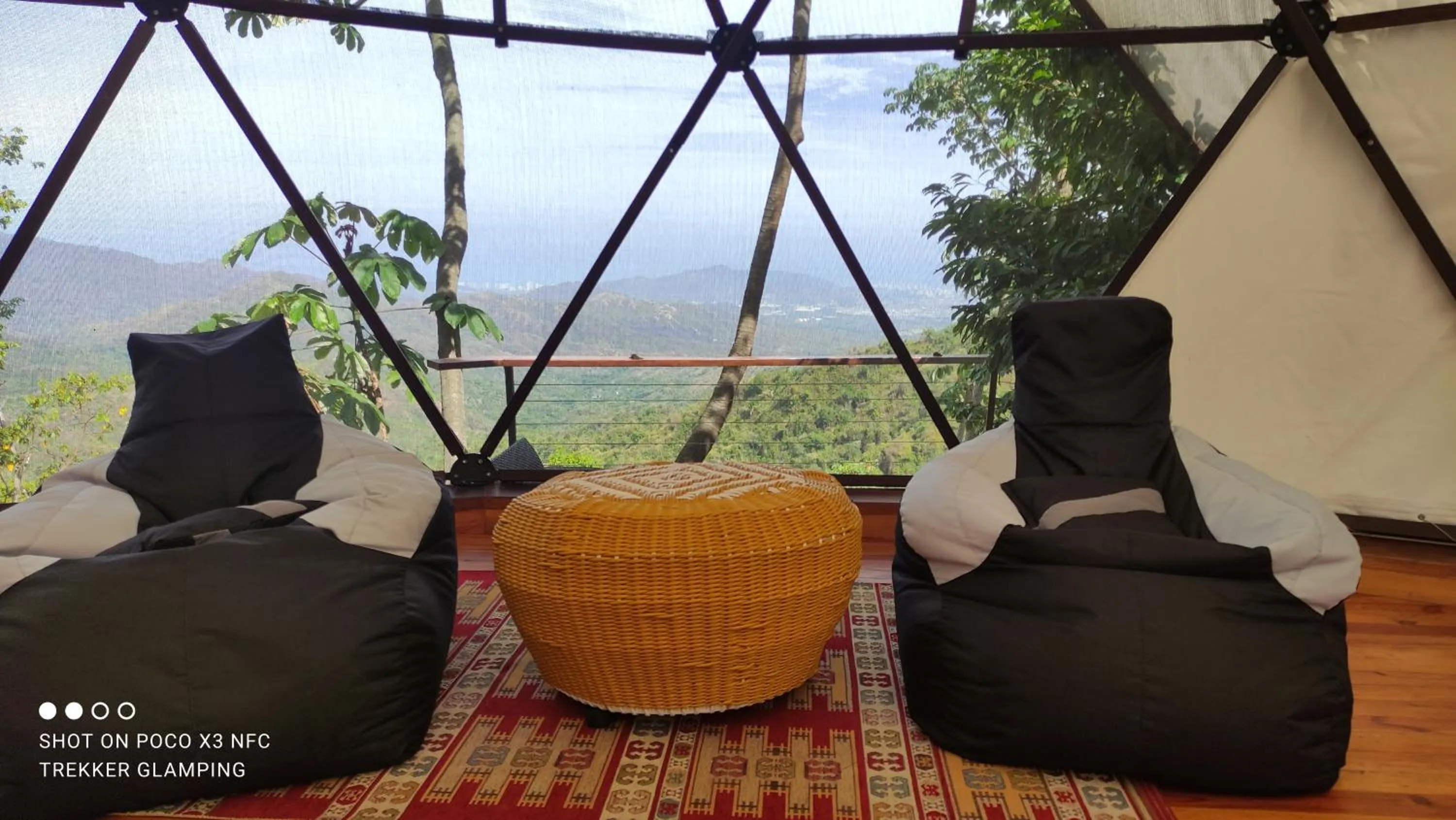 Living room in Trekker Glamping - EcoLodge Boutique