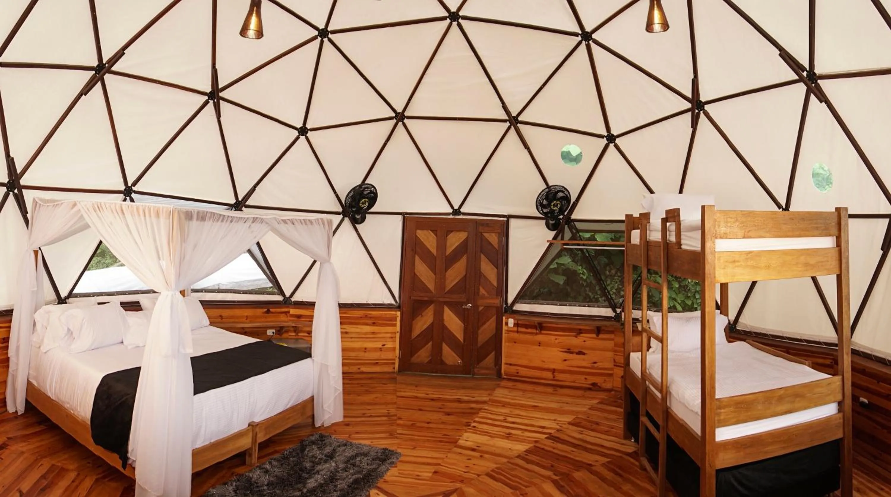 Bed in Trekker Glamping - EcoLodge Boutique