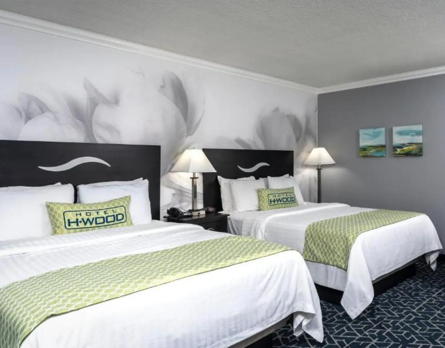 Dusk Hotel Hollywood