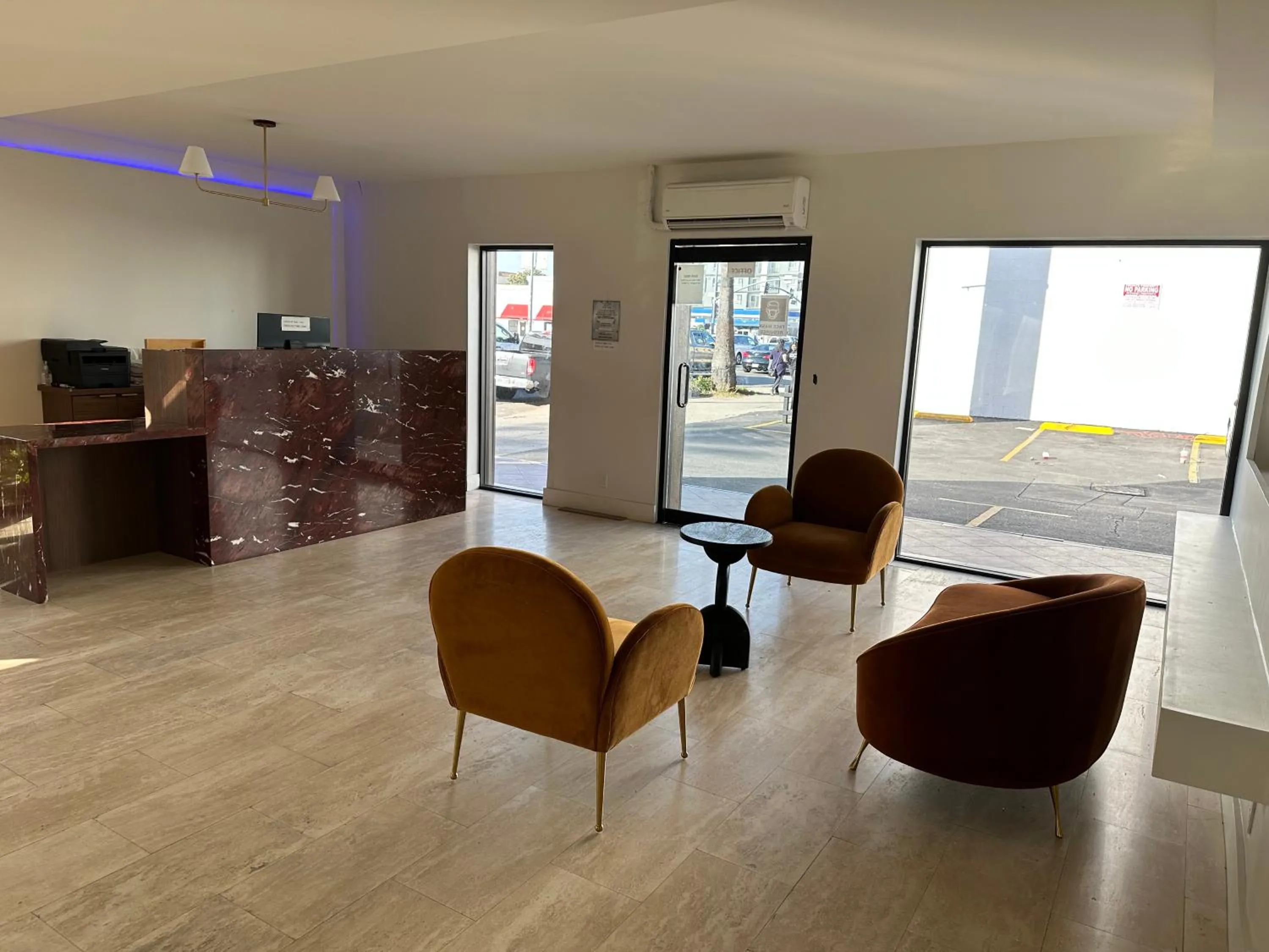 Dusk Hotel Hollywood