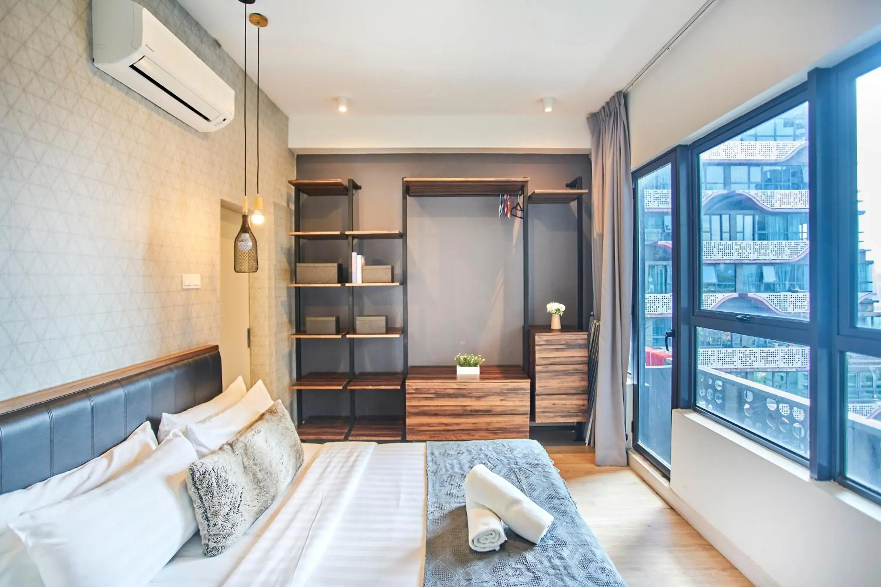 3 Bedroom Suites in Arte Plus KLCC Designer Suites by Cobnb 3 Bedroom Suites in Arte Plus KLCC Designer Suites by Cobnb