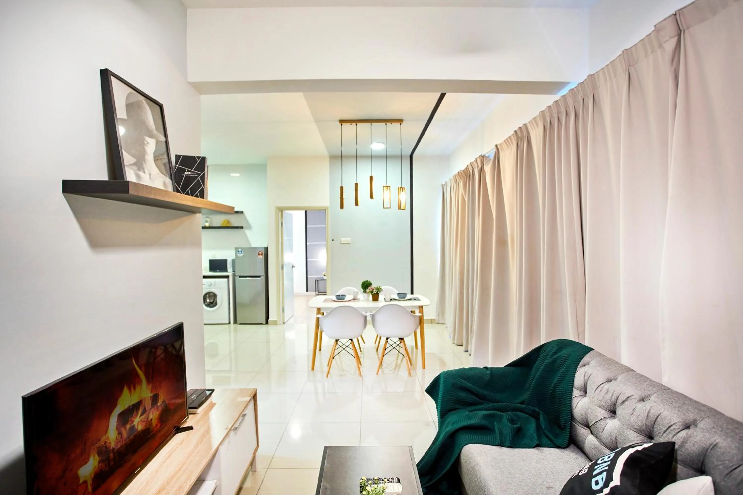 Living room in Arte Plus KLCC Designer Suites by Cobnb