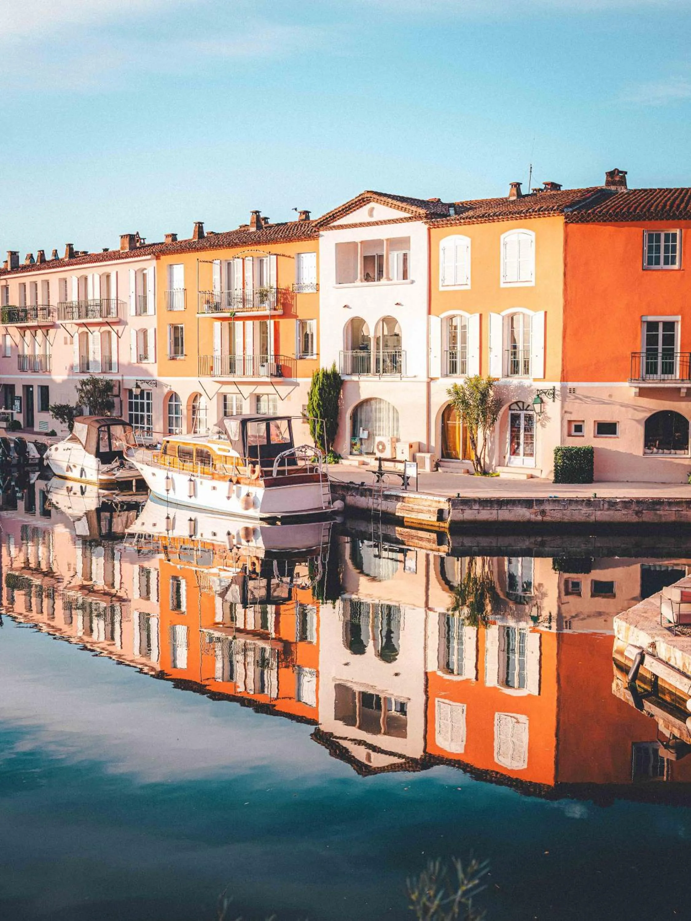 Natural landscape in Le Suffren Hôtel
